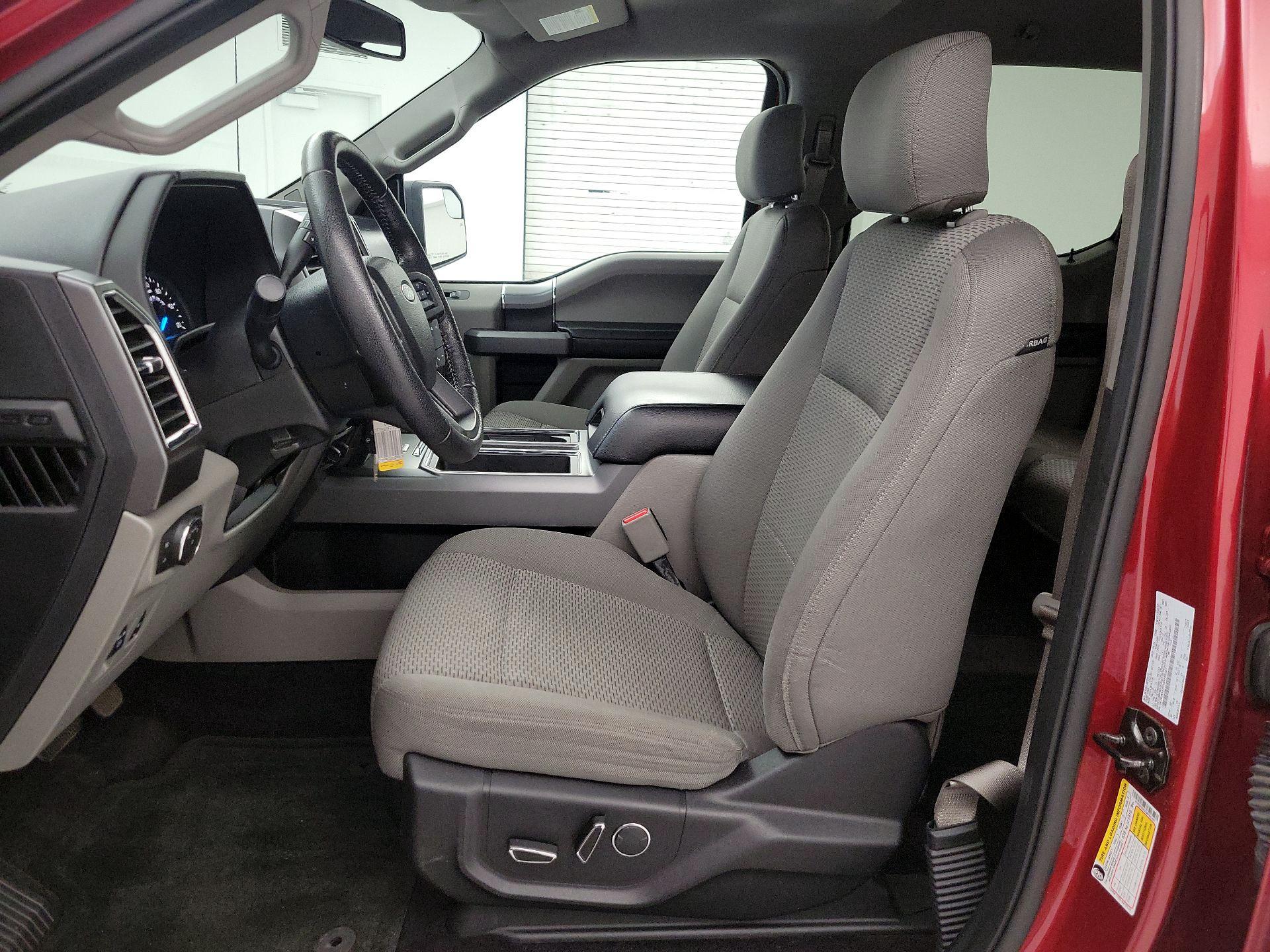 Thumbnail: 2016 Ford F-150 - 11