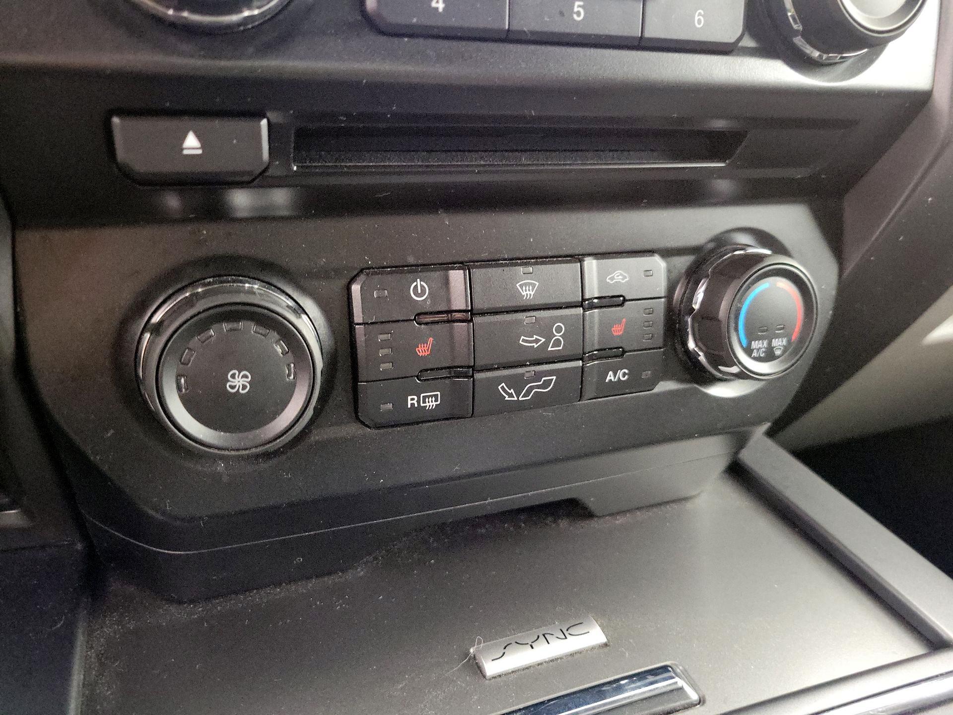 Thumbnail: 2016 Ford F-150 - 15