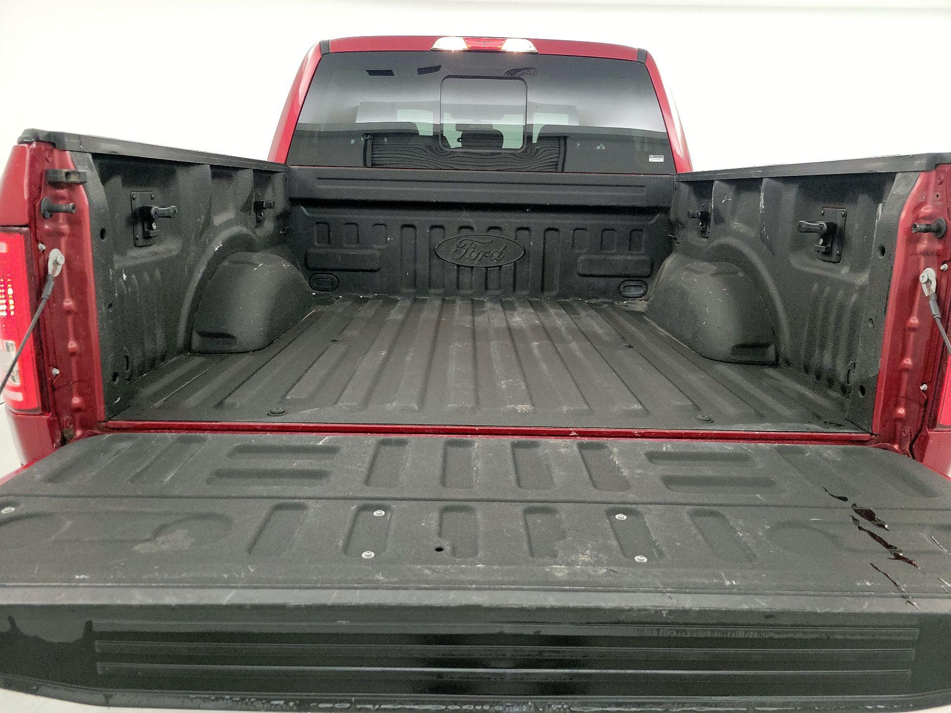 Thumbnail: 2016 Ford F-150 - 19