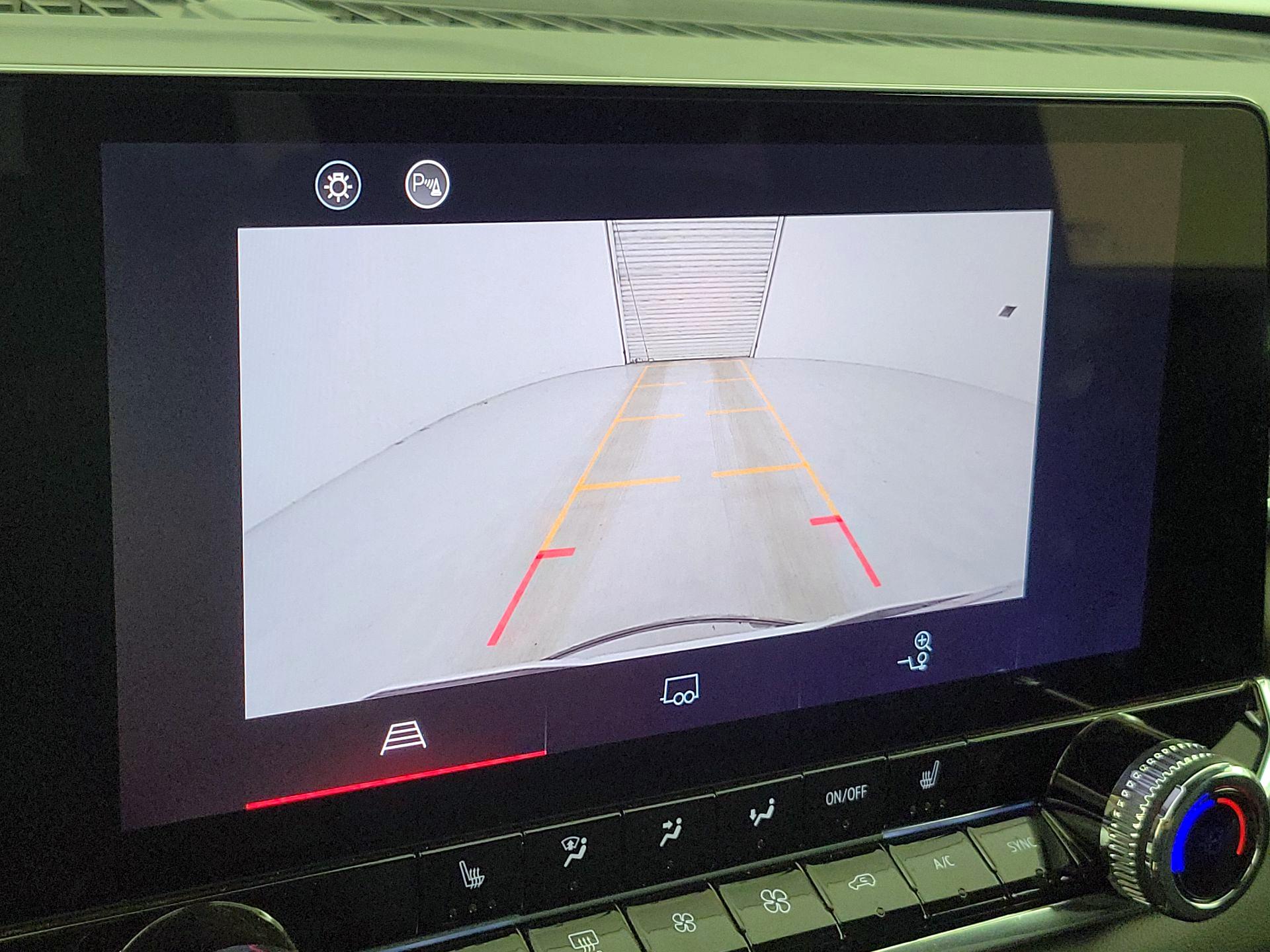 Thumbnail: 2024 GMC Canyon - 13