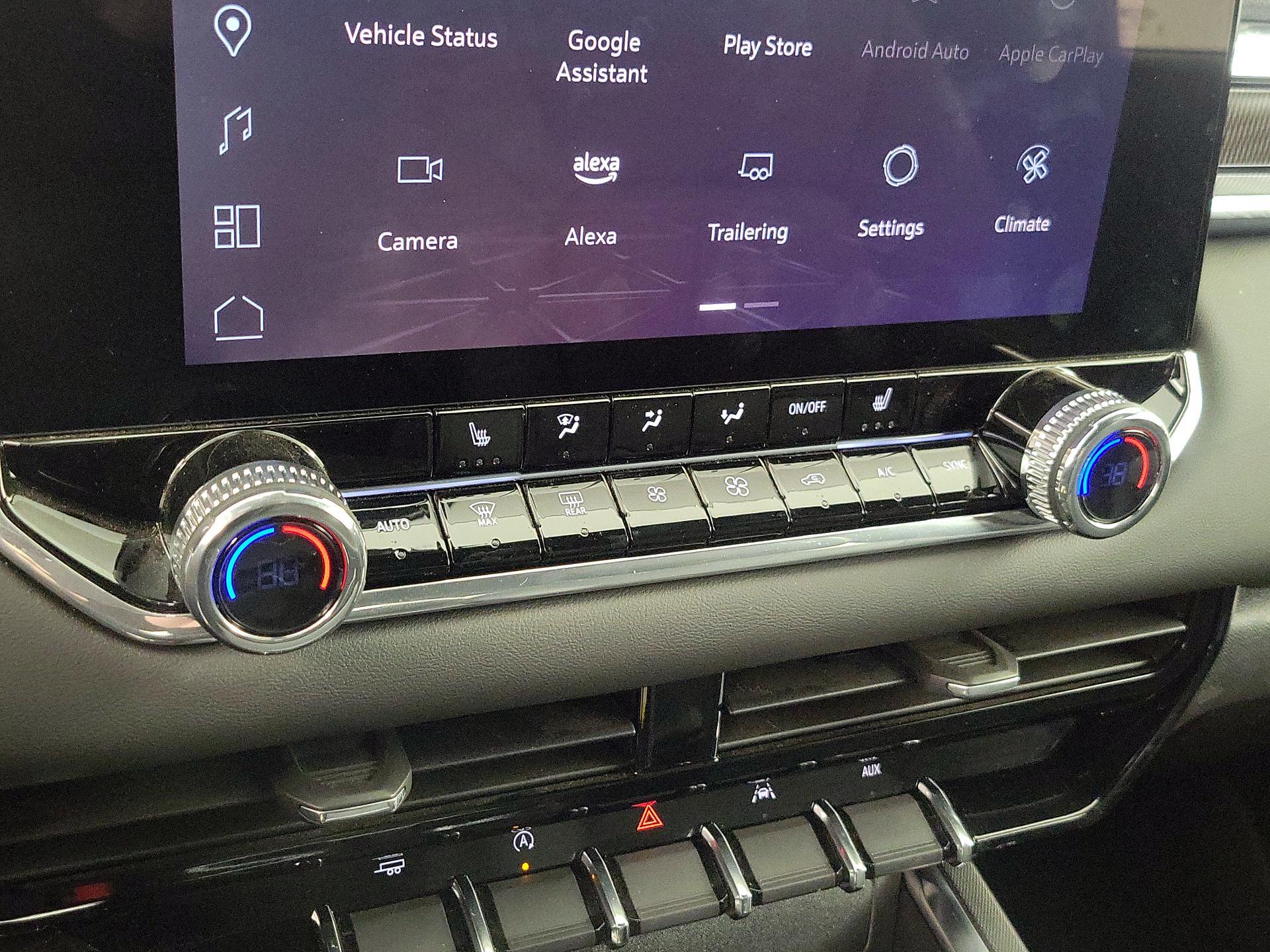 Thumbnail: 2024 GMC Canyon - 15