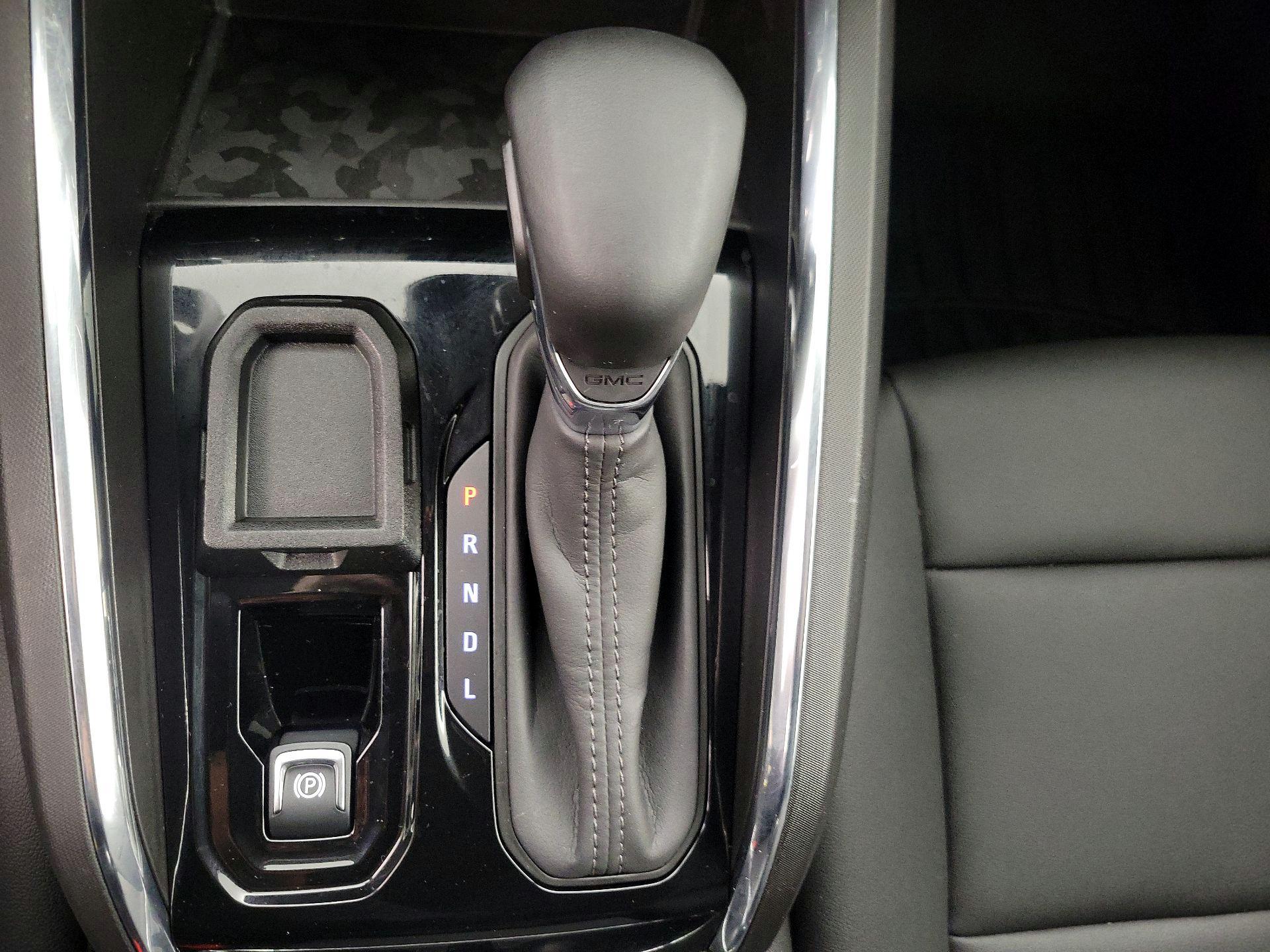 Thumbnail: 2024 GMC Canyon - 16