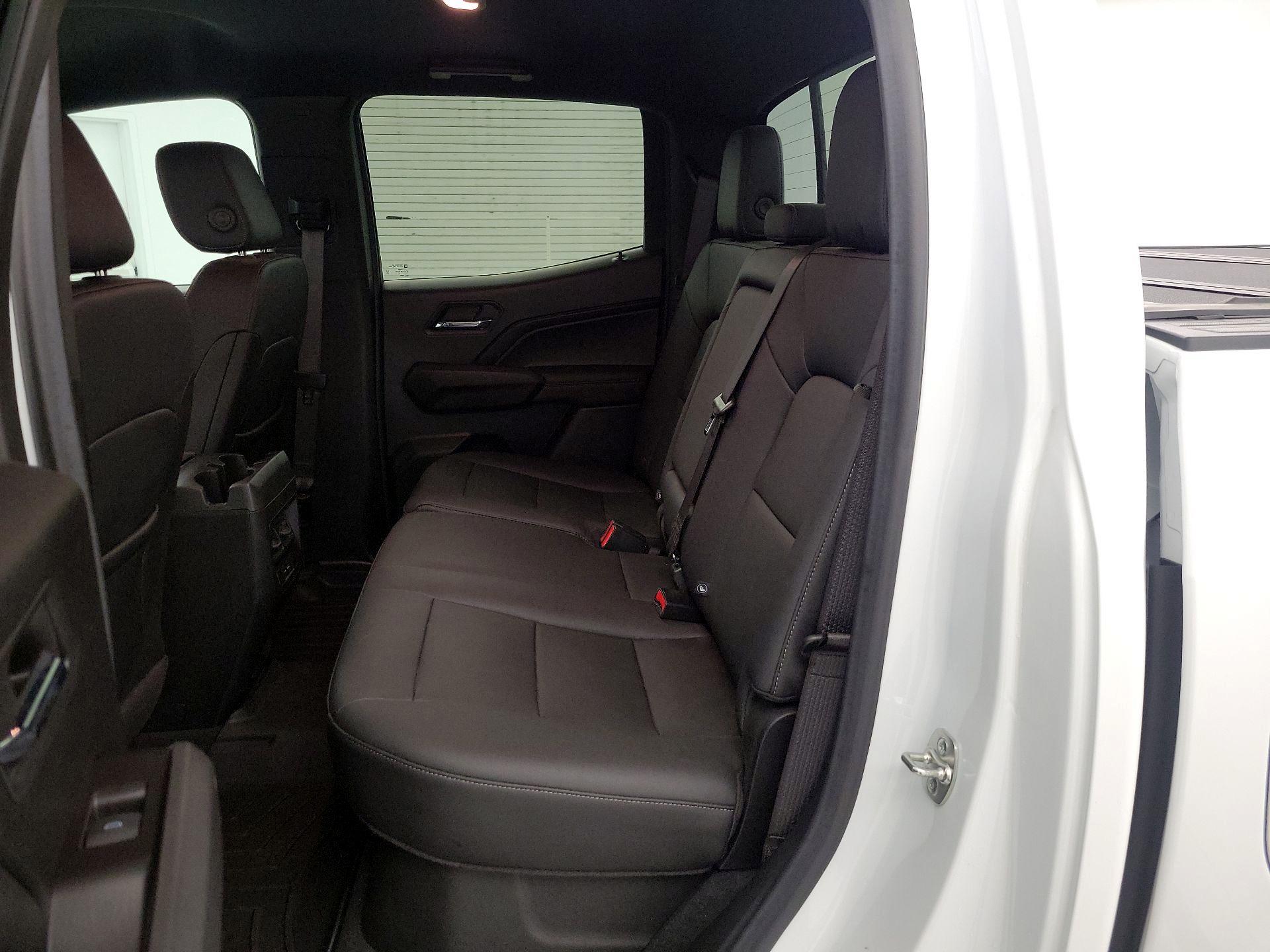 Thumbnail: 2024 GMC Canyon - 18