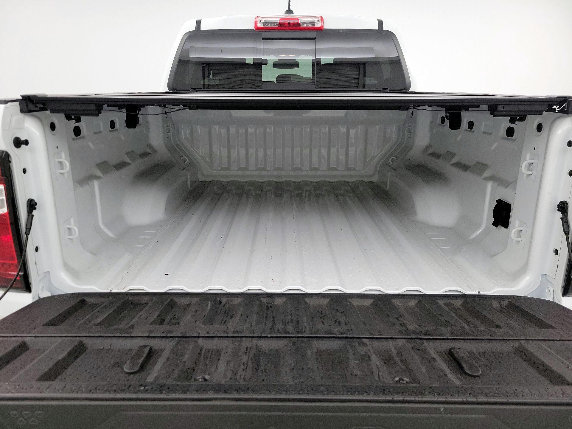 Thumbnail: 2024 GMC Canyon - 19