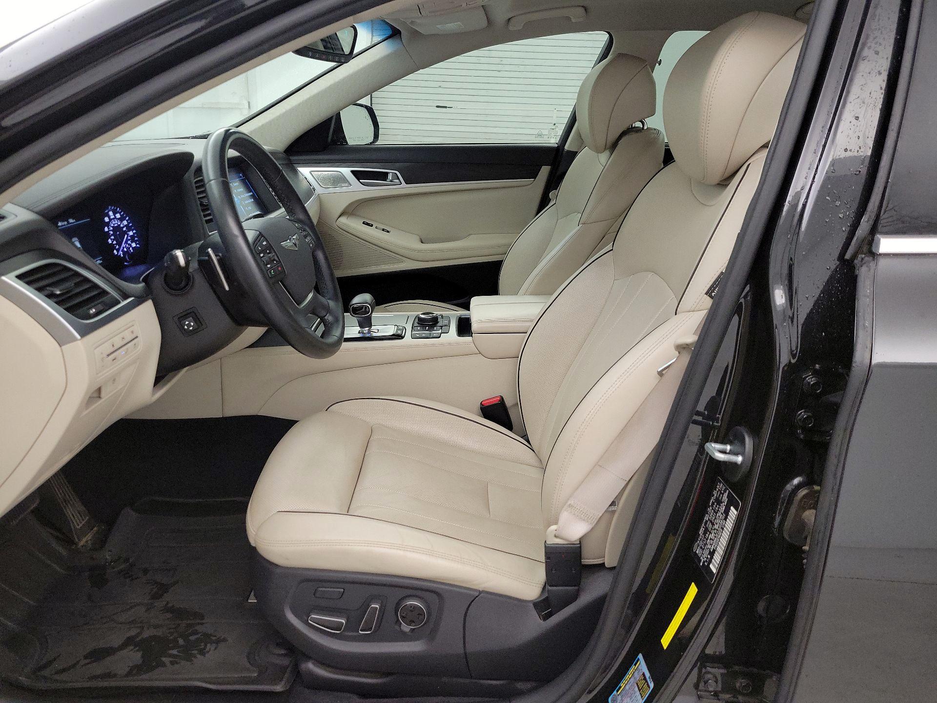 Thumbnail: 2018 Genesis G80 - 11