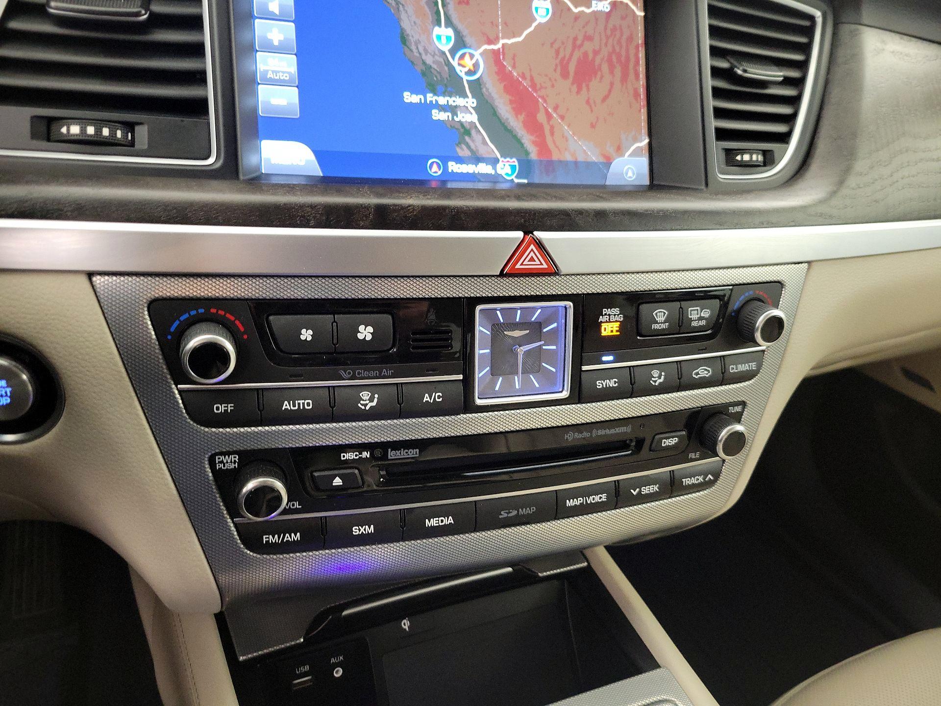 Thumbnail: 2018 Genesis G80 - 17