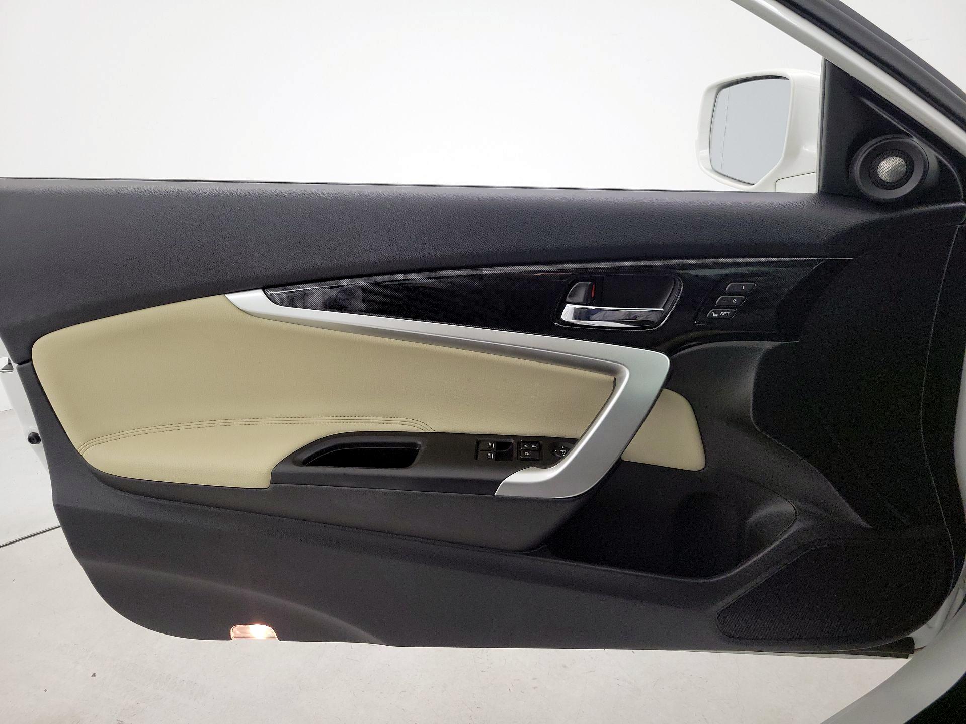 Thumbnail: 2015 Honda Accord - 12