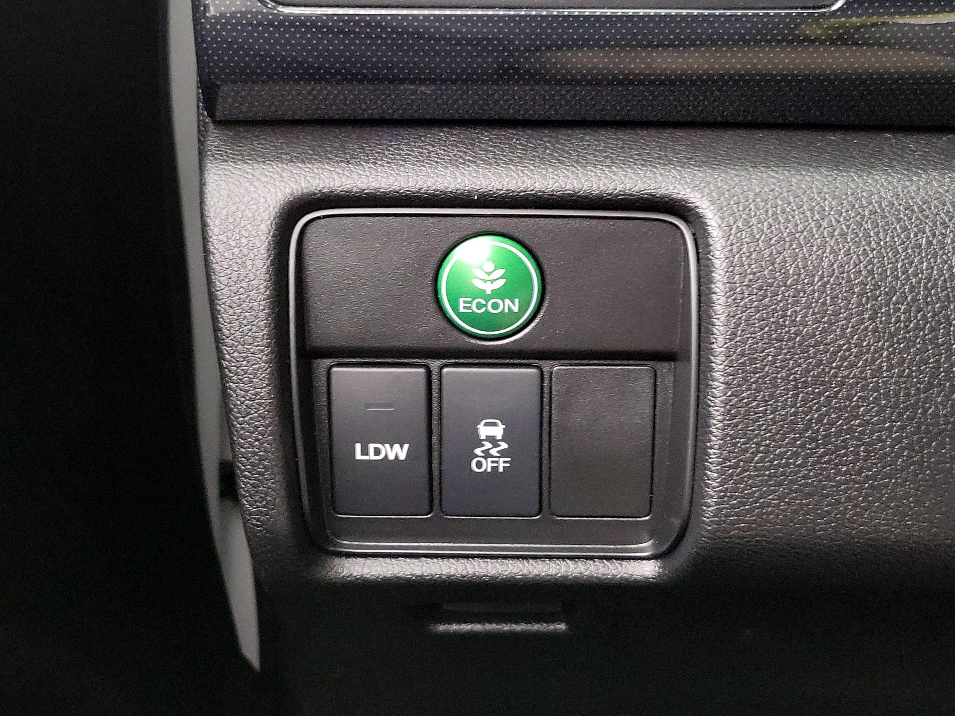 Thumbnail: 2015 Honda Accord - 13