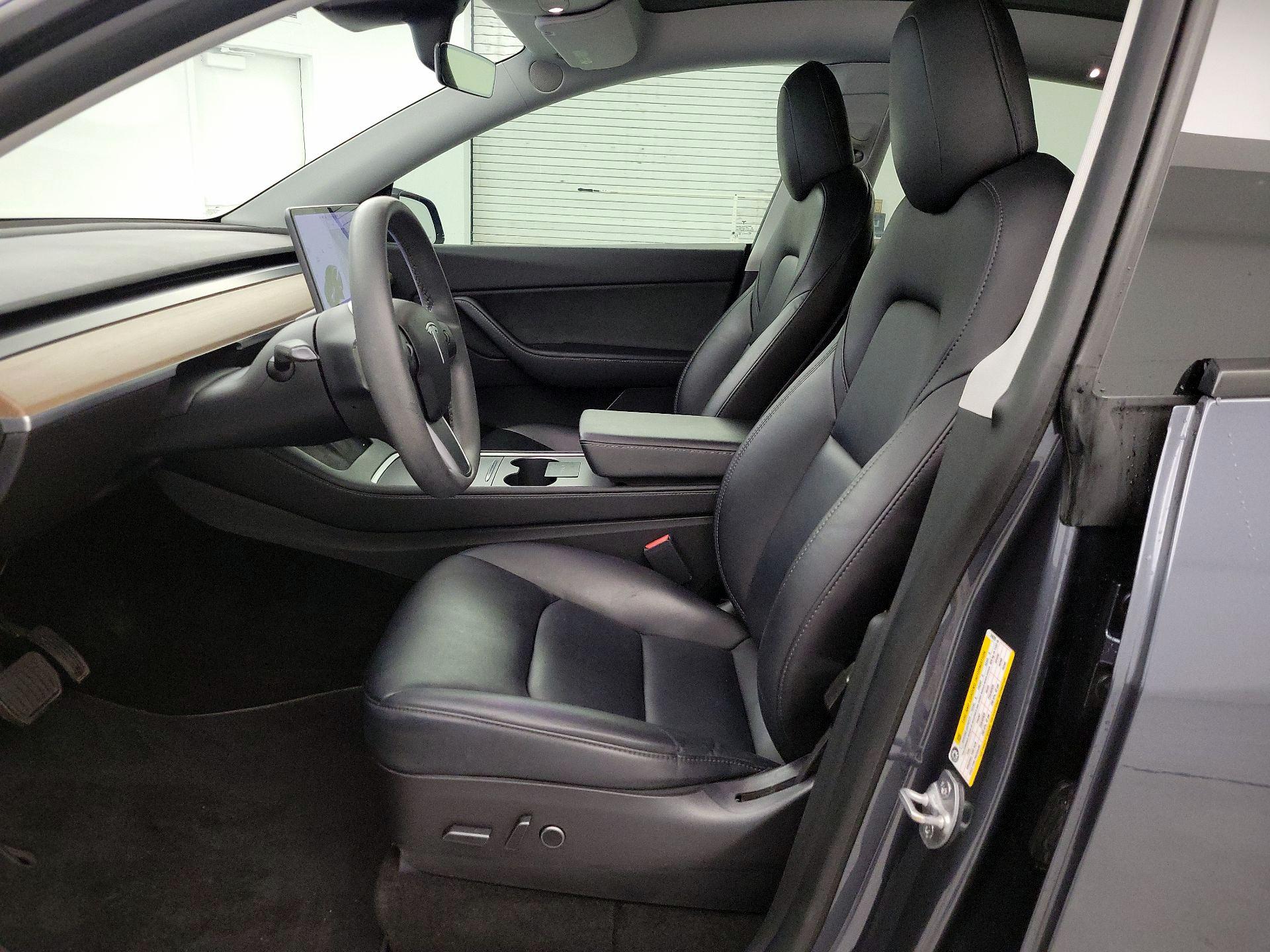 Thumbnail: 2021 Tesla Model Y - 11