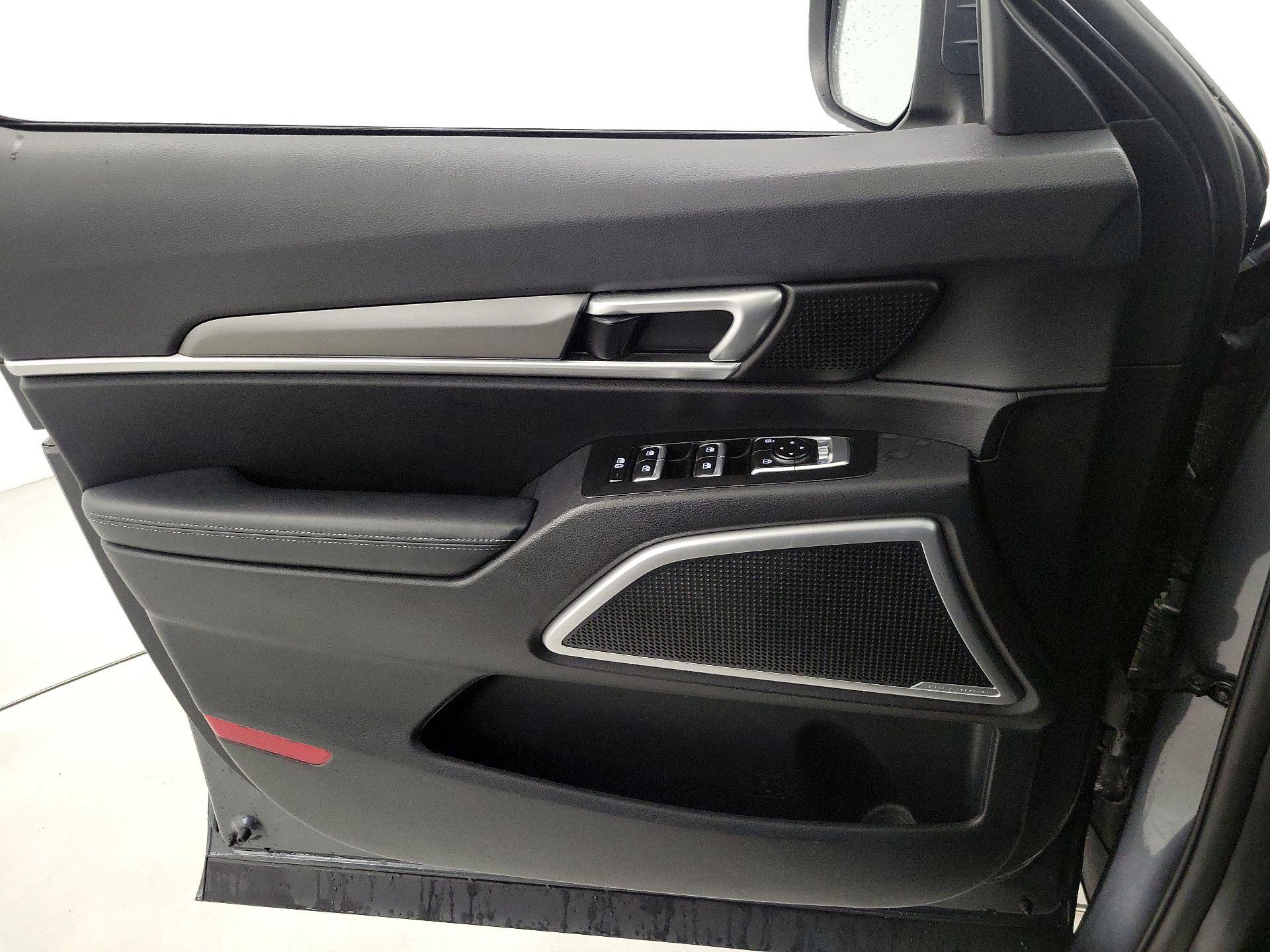 Thumbnail: 2021 Kia Telluride - 12