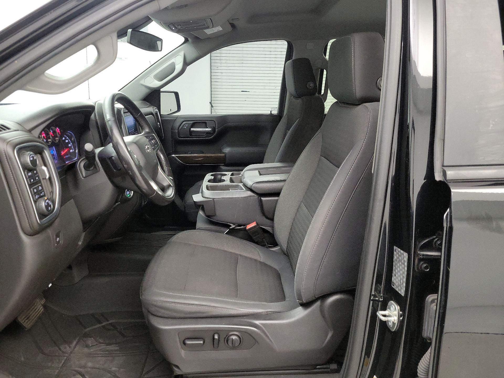 Thumbnail: 2019 Chevrolet Silverado 1500 - 11