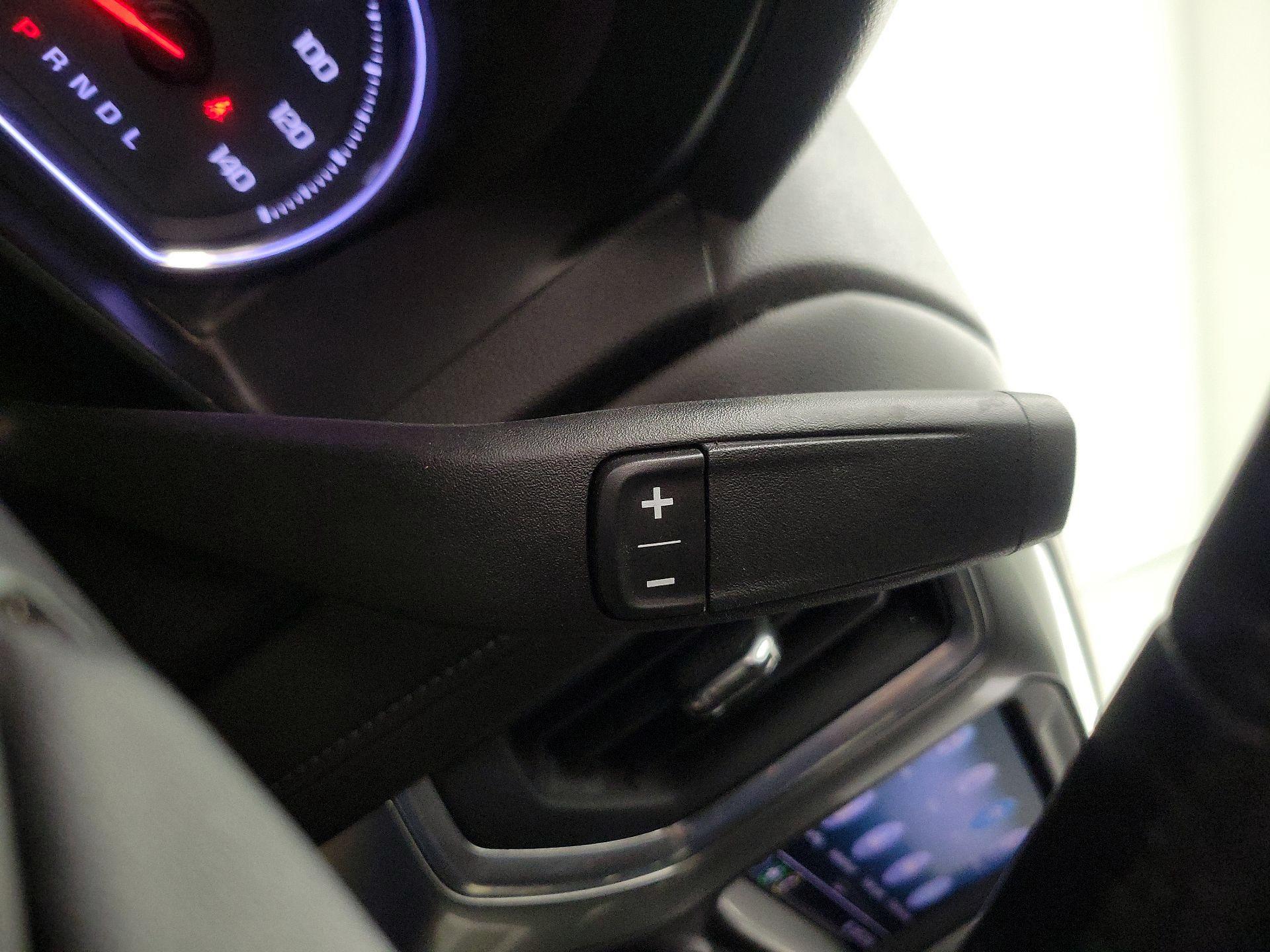 Thumbnail: 2019 Chevrolet Silverado 1500 - 17