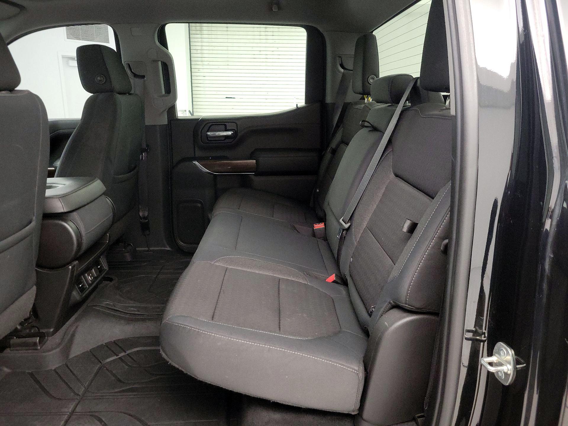 Thumbnail: 2019 Chevrolet Silverado 1500 - 19