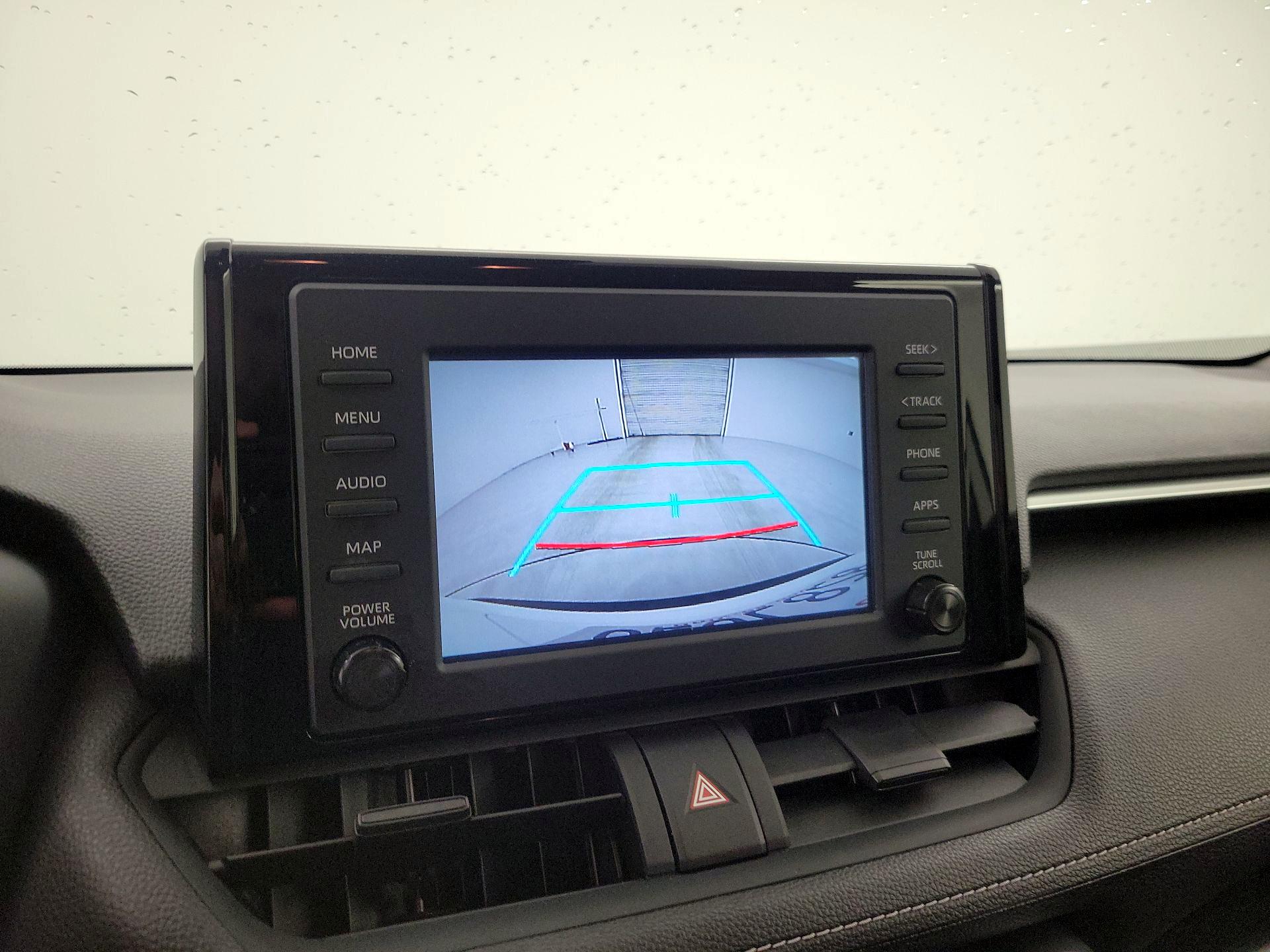 Thumbnail: 2019 Toyota RAV4 - 14