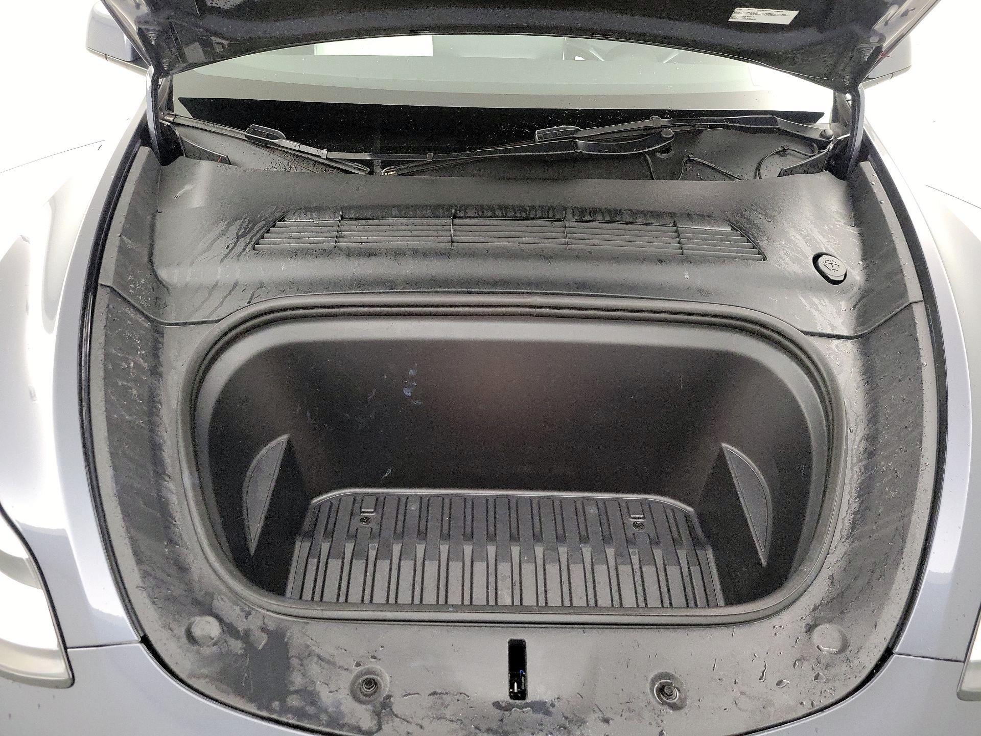 Thumbnail: 2023 Tesla Model Y - 20