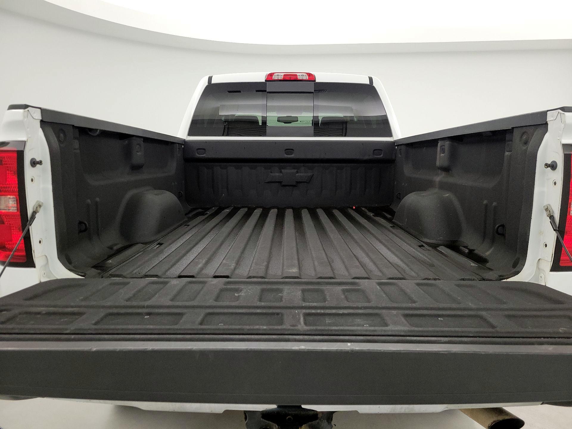 Thumbnail: 2015 Chevrolet Silverado 2500 - 19