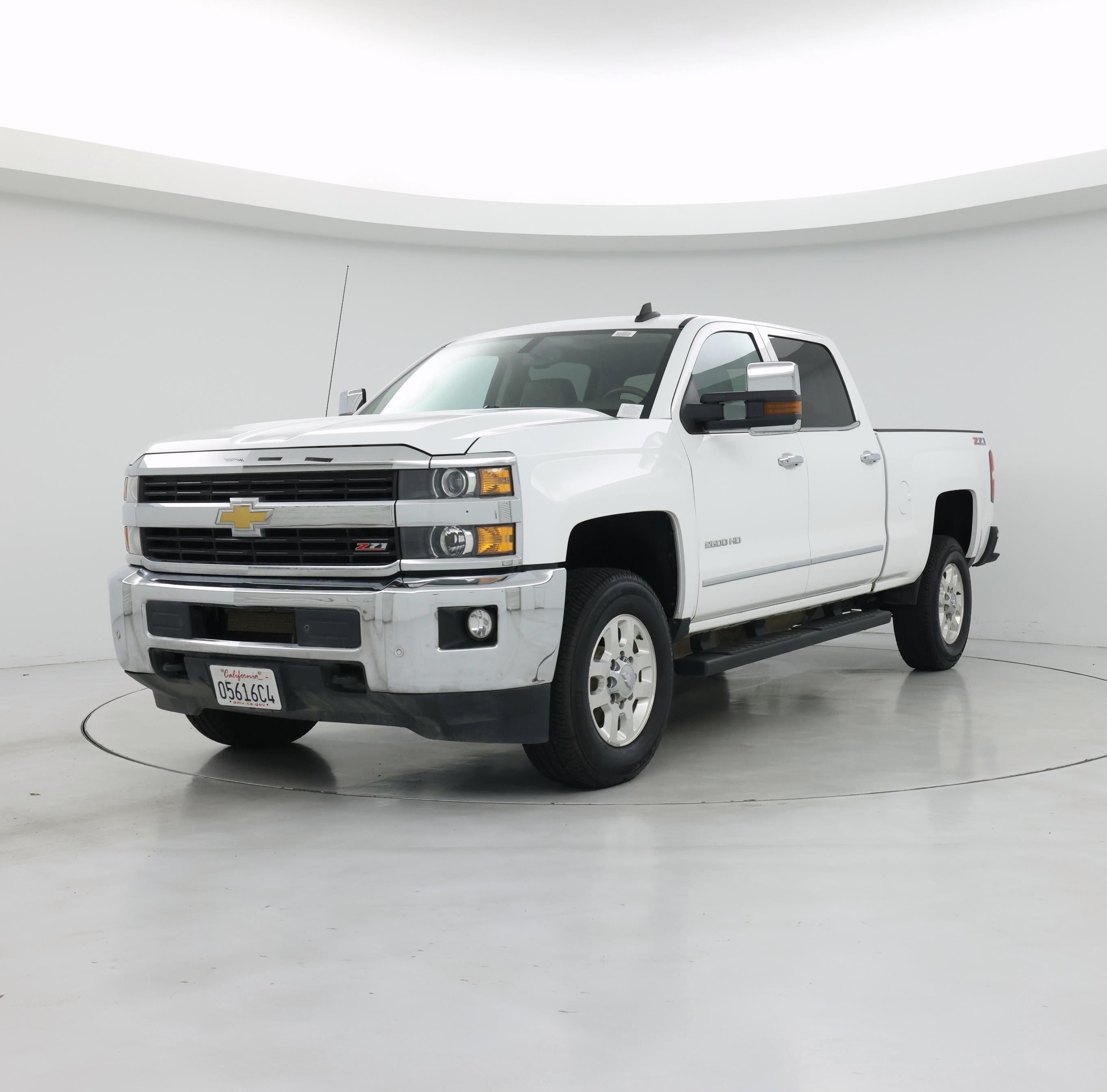 Thumbnail: 2015 Chevrolet Silverado 2500 - 4
