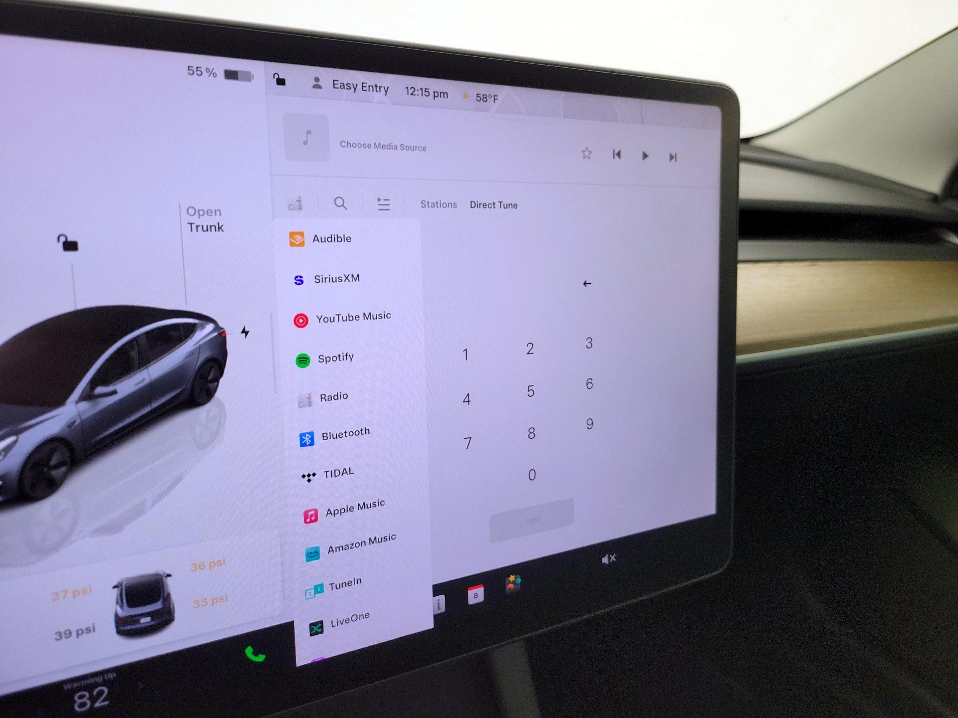 Thumbnail: 2023 Tesla Model 3 - 15