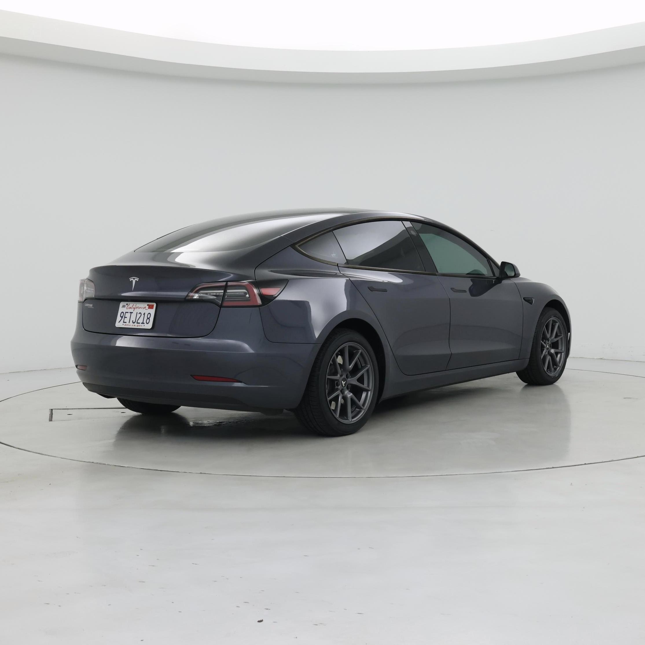 Thumbnail: 2023 Tesla Model 3 - 8