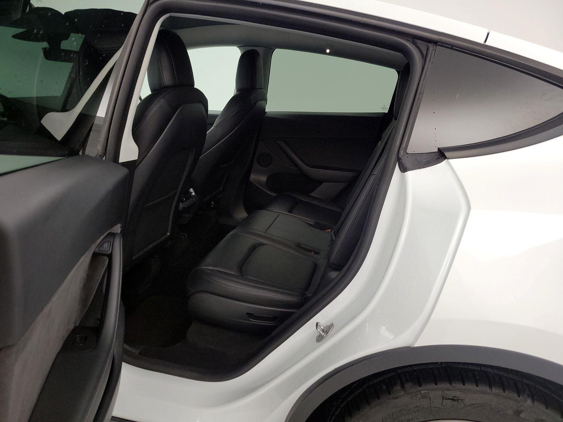 Thumbnail: 2022 Tesla Model Y - 19