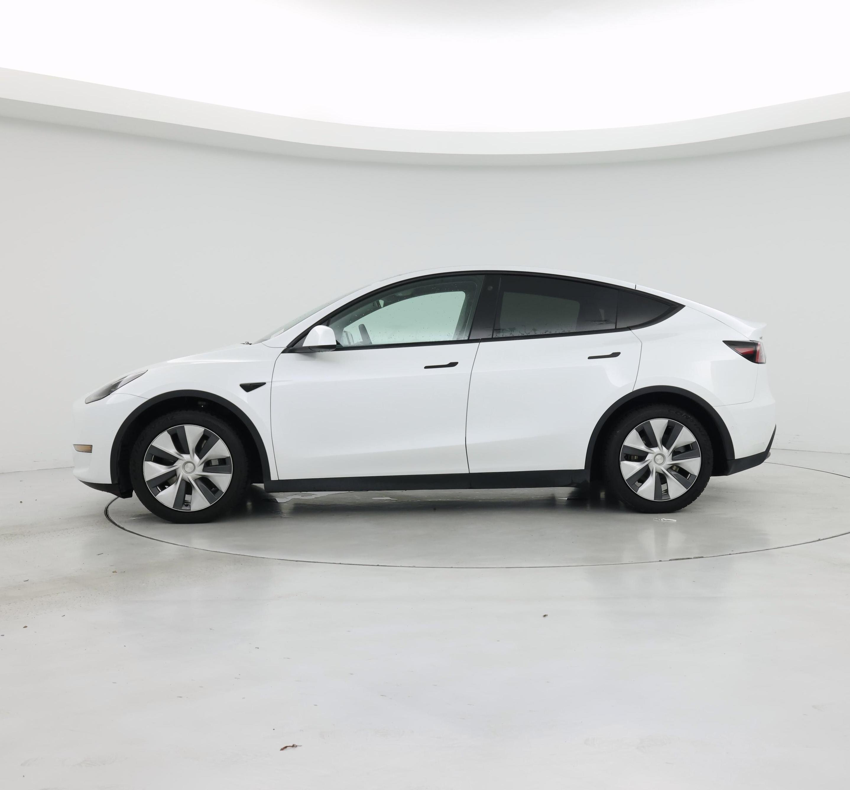 Thumbnail: 2022 Tesla Model Y - 3