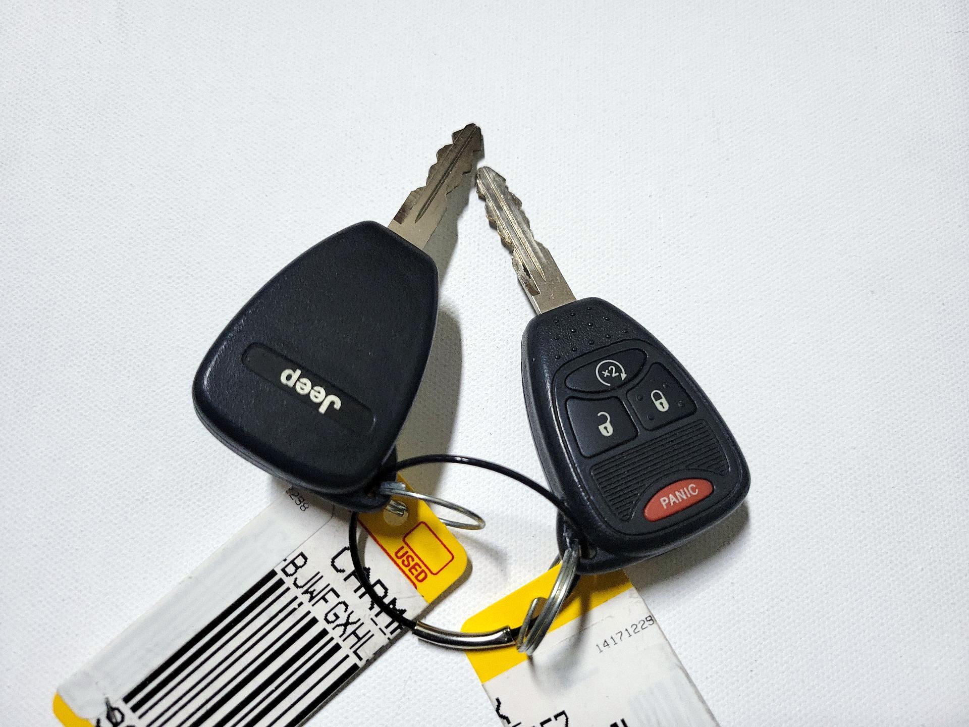 Thumbnail: 2017 Jeep Wrangler - 20