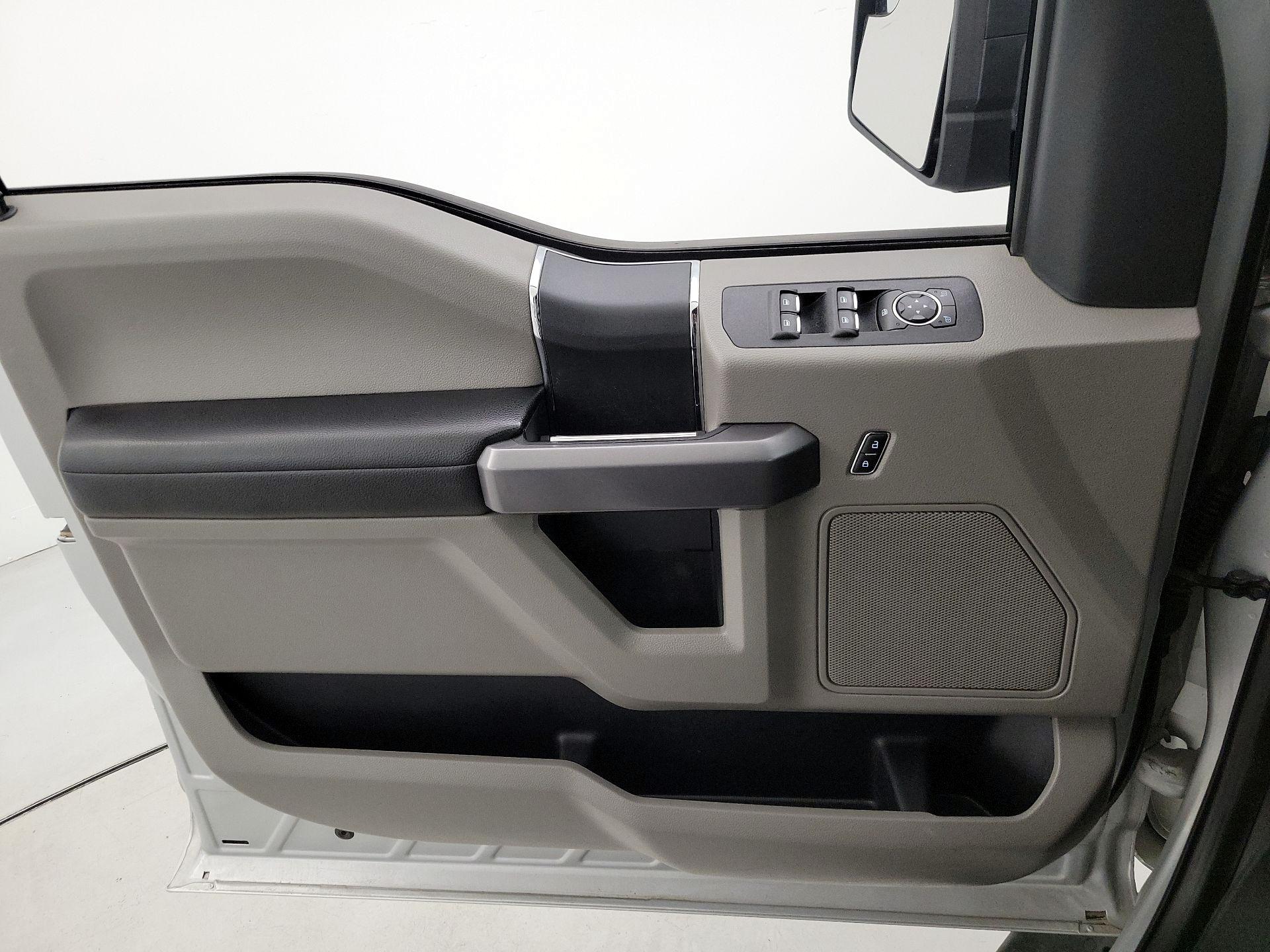 Thumbnail: 2019 Ford F-150 - 12