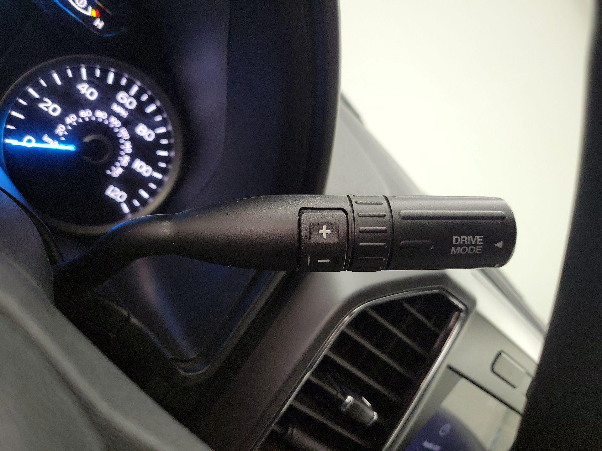 Thumbnail: 2019 Ford F-150 - 16