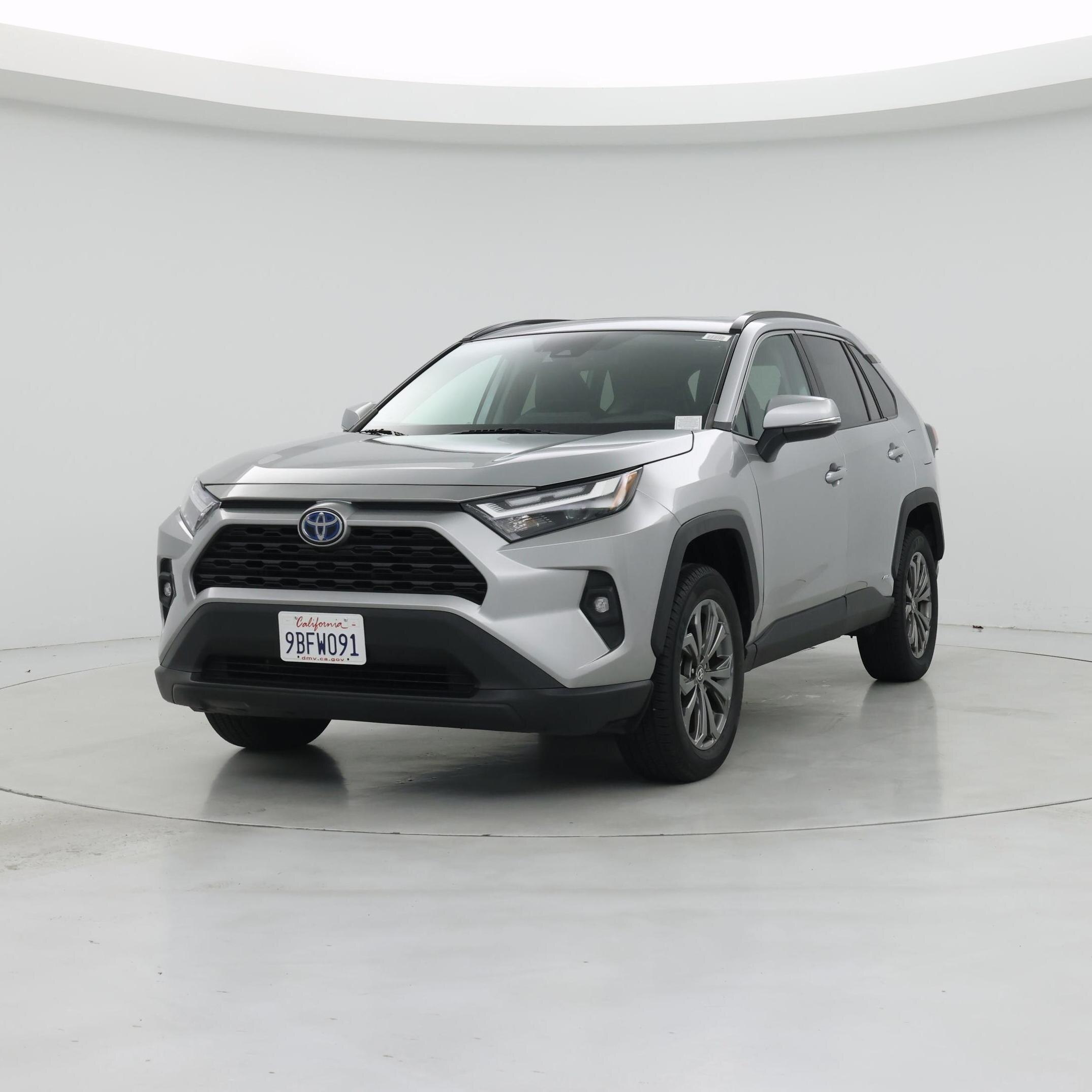 Thumbnail: 2022 Toyota RAV4 - 4
