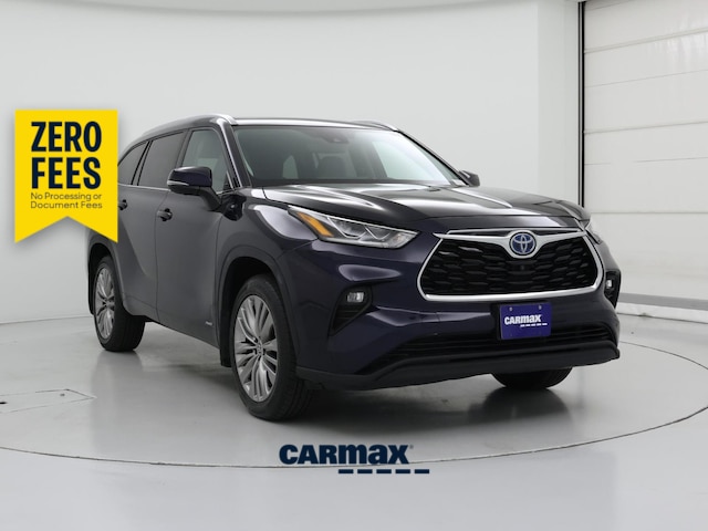 Blue 2023 Toyota Highlander Hybrid SUV / Crossover All-Wheel Drive Automatic