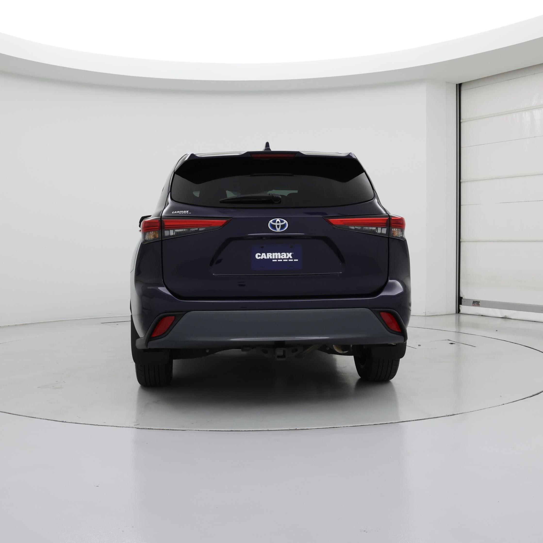 Thumbnail: 2023 Toyota Highlander - 6