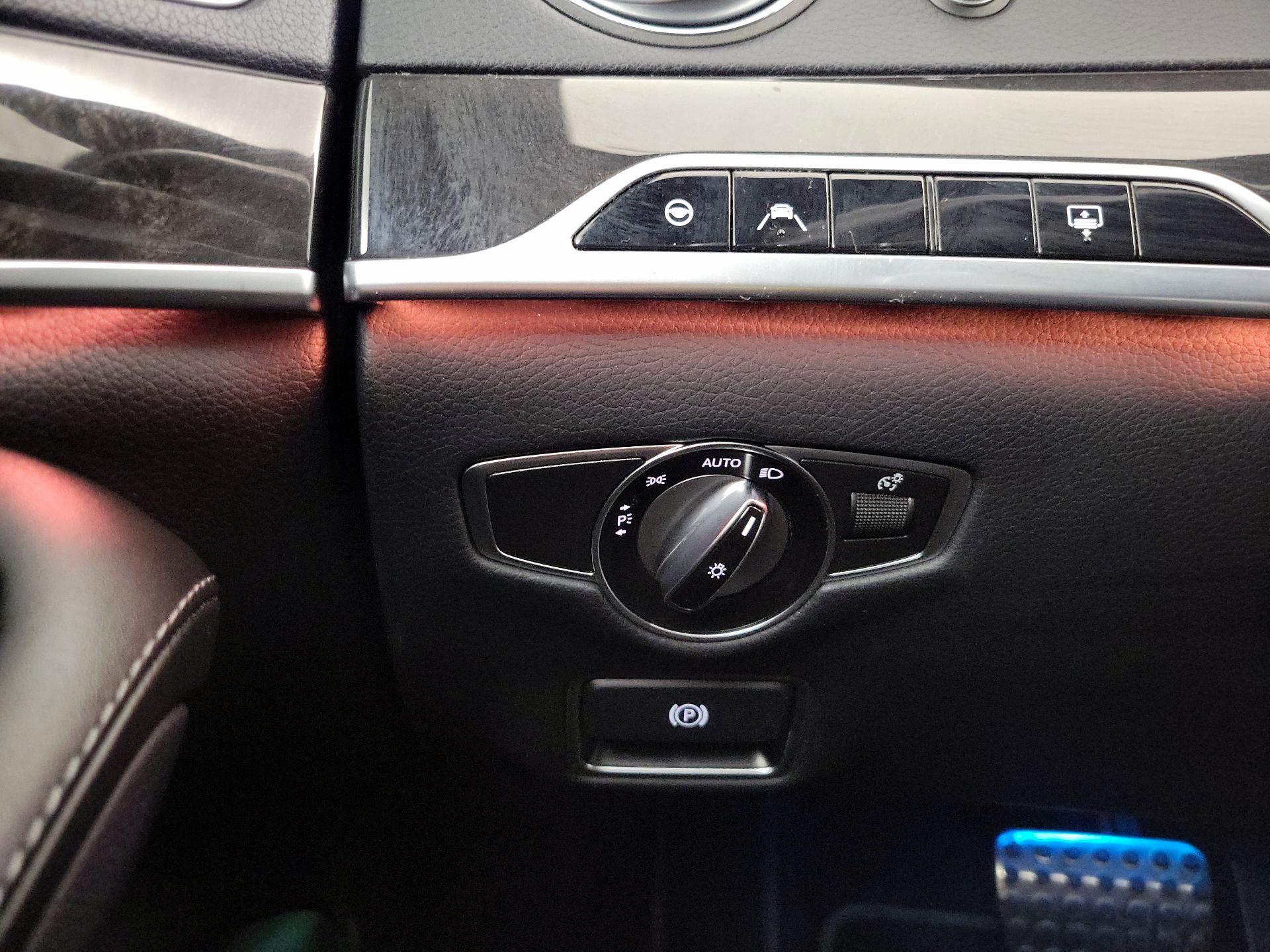 Thumbnail: 2020 Mercedes-Benz S-Class - 13