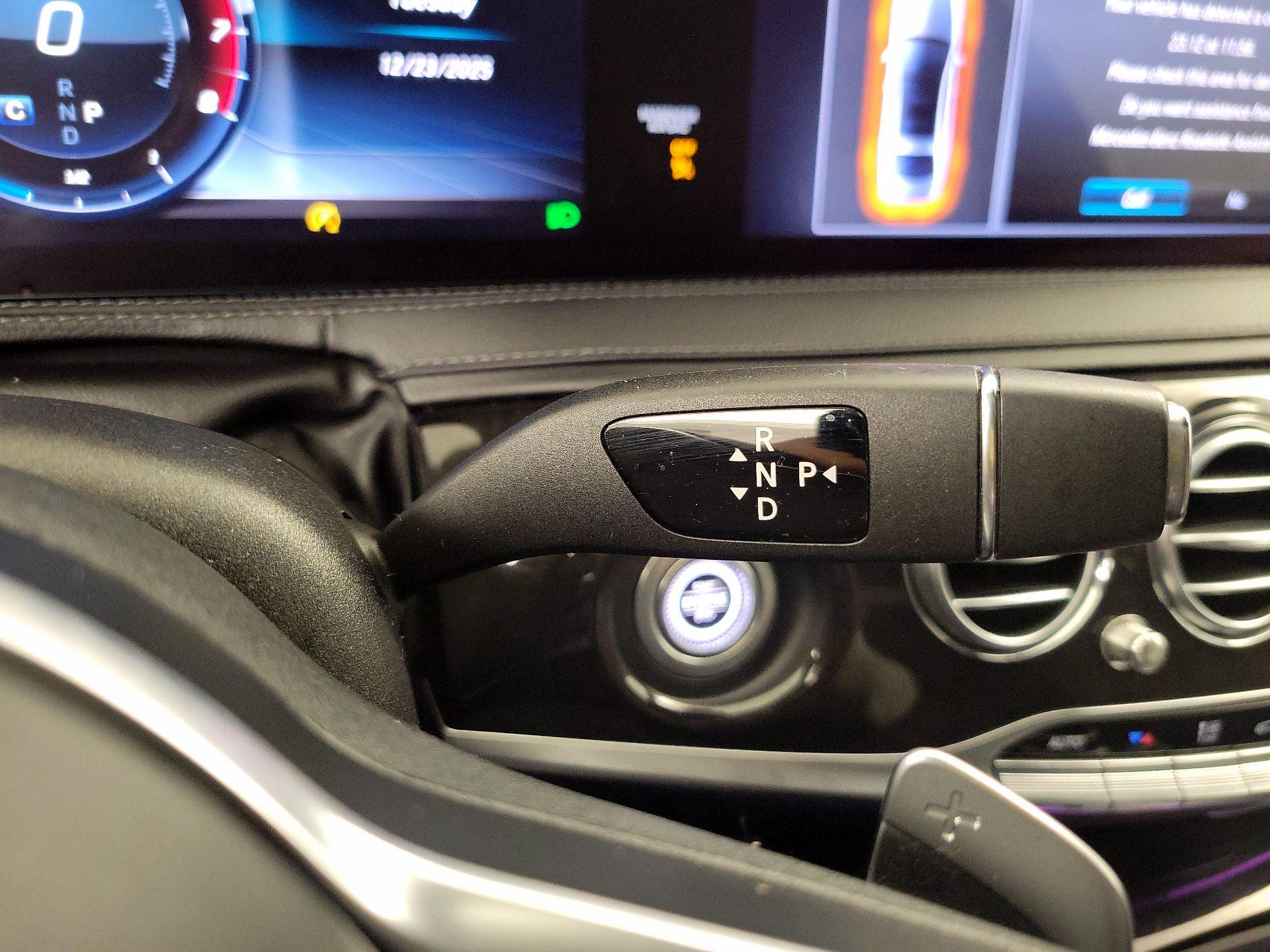 Thumbnail: 2020 Mercedes-Benz S-Class - 18