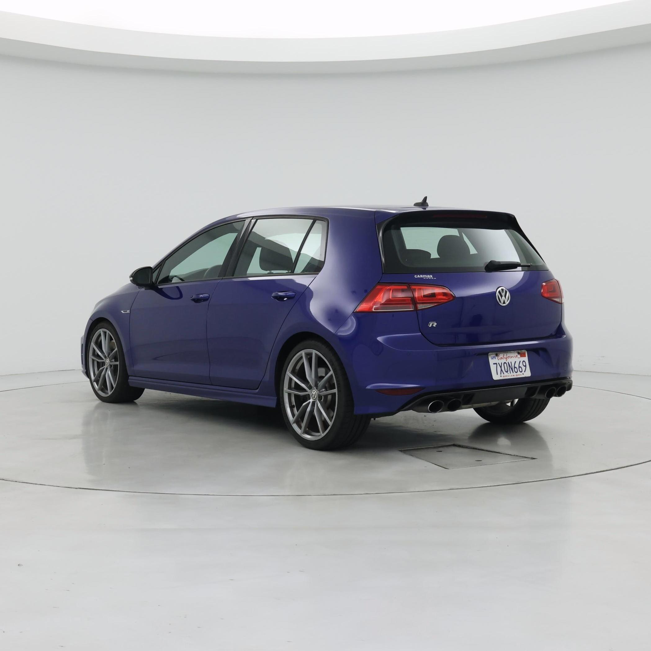 Thumbnail: 2017 Volkswagen Golf - 2