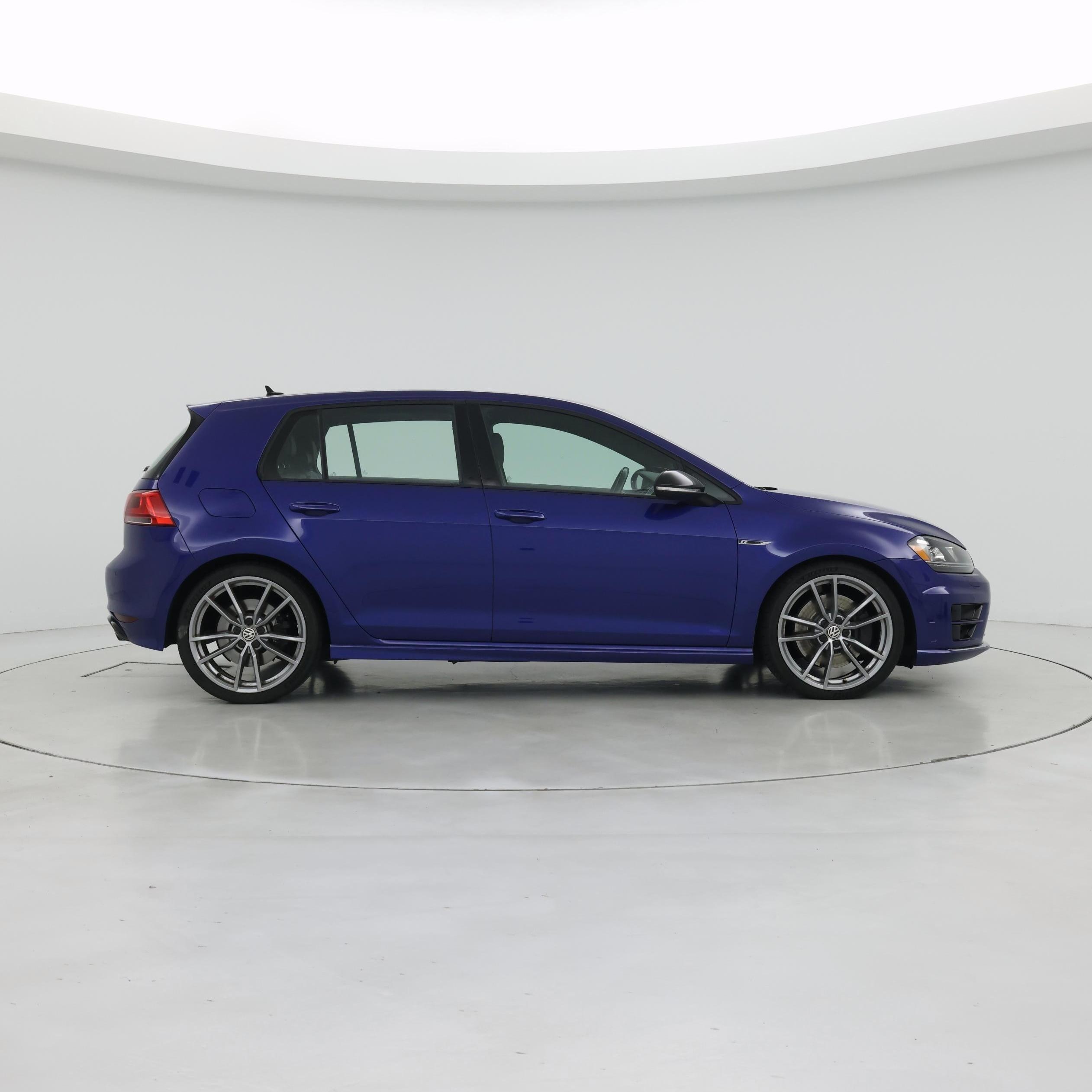 Thumbnail: 2017 Volkswagen Golf - 7