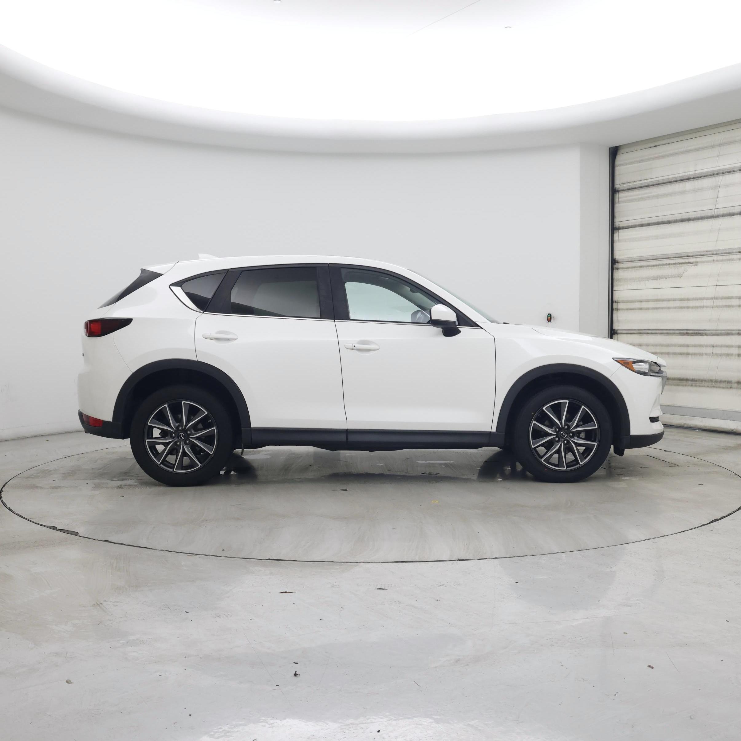 Thumbnail: 2018 Mazda CX-5 - 7