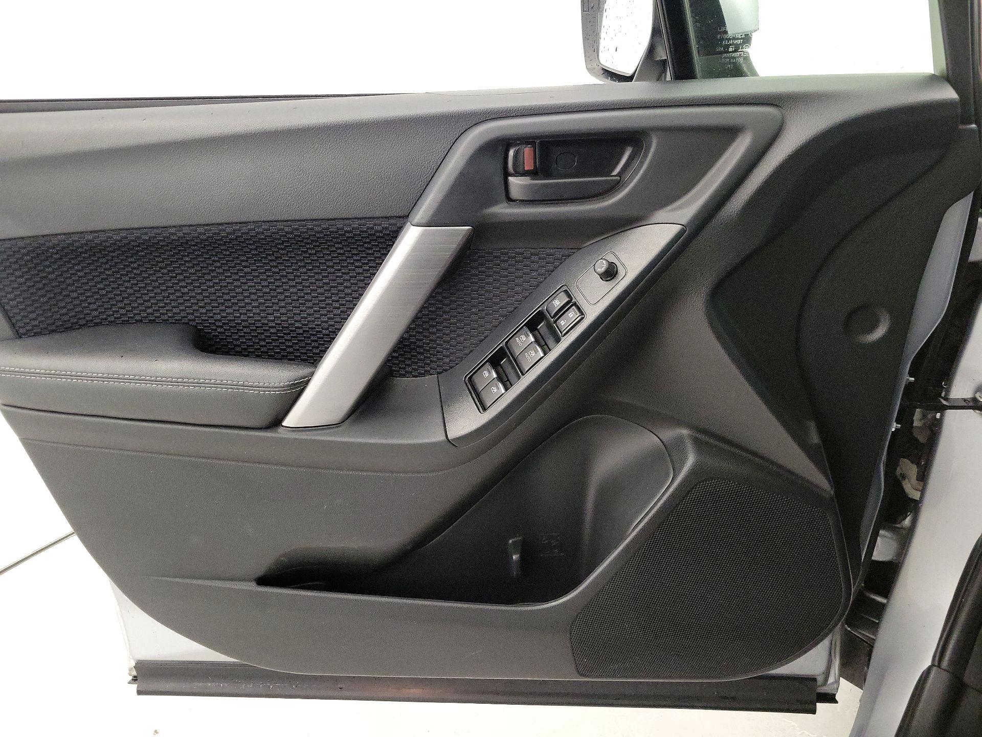 Thumbnail: 2018 Subaru Forester - 12