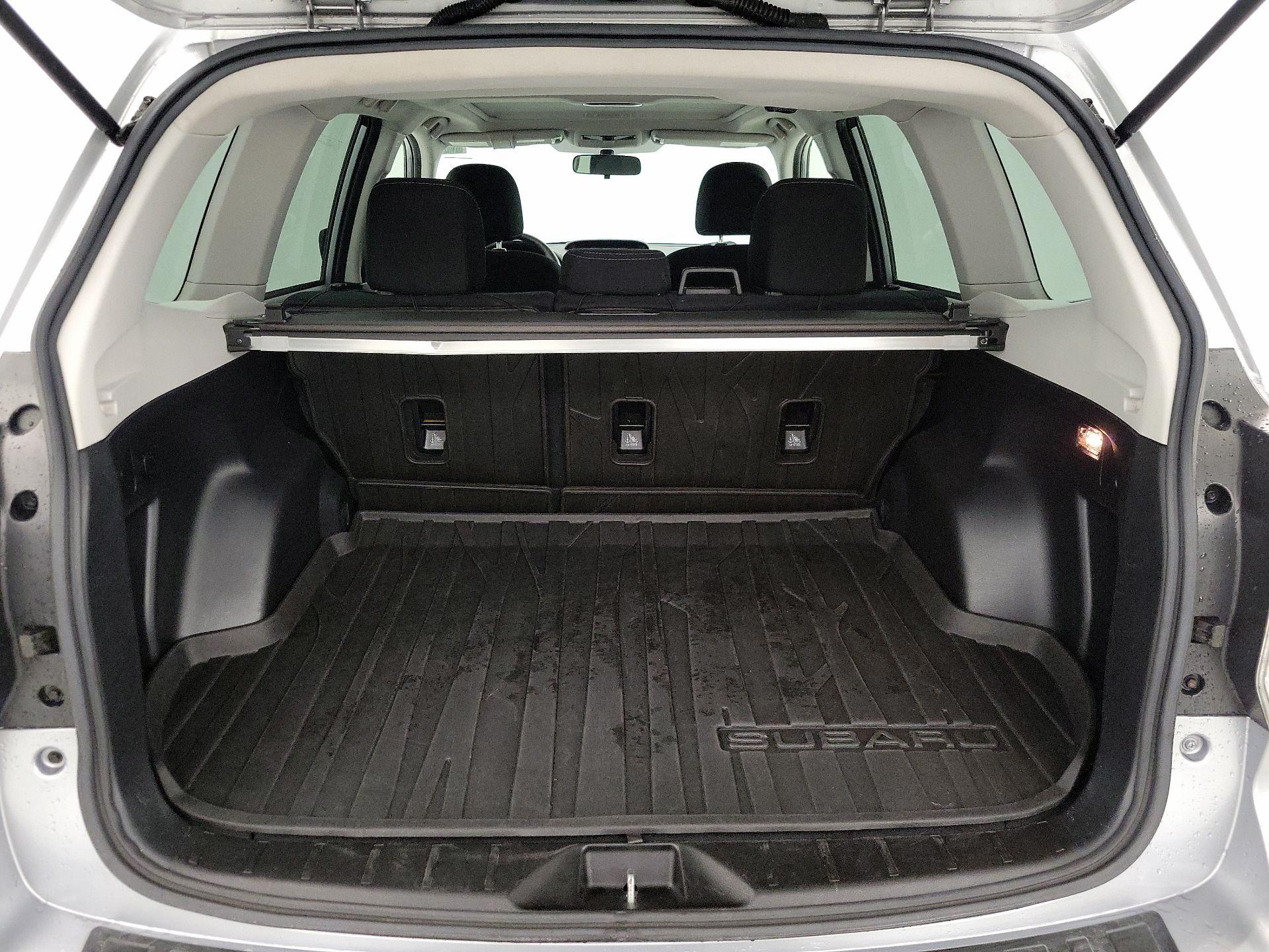 Thumbnail: 2018 Subaru Forester - 18