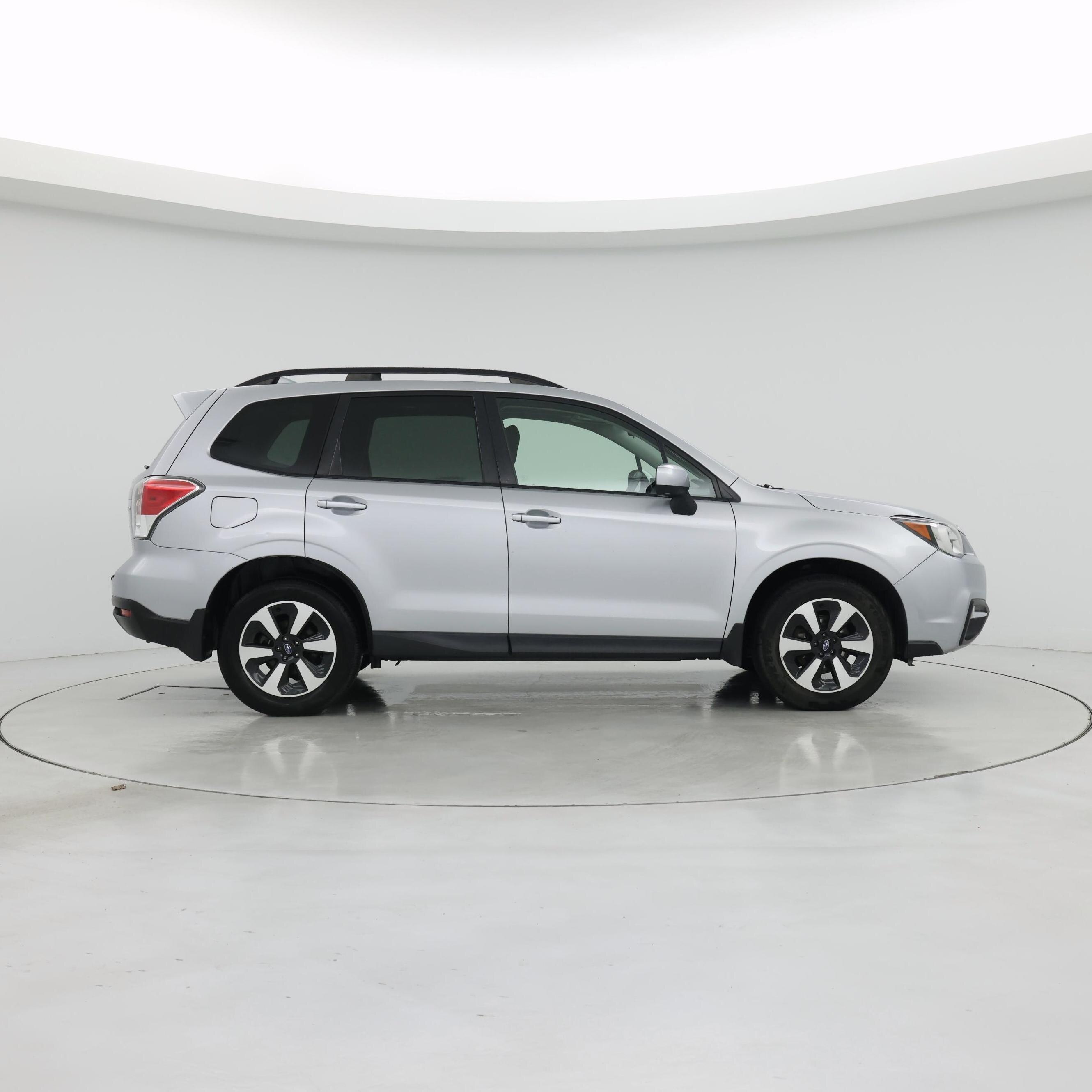 Thumbnail: 2018 Subaru Forester - 7