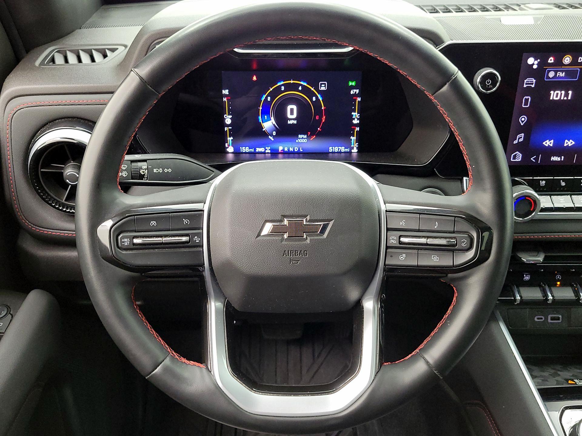 Thumbnail: 2023 Chevrolet Colorado - 10