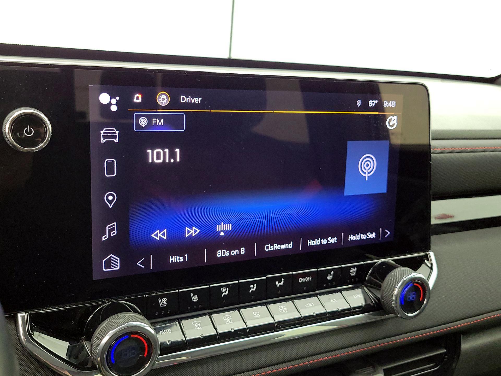 Thumbnail: 2023 Chevrolet Colorado - 15