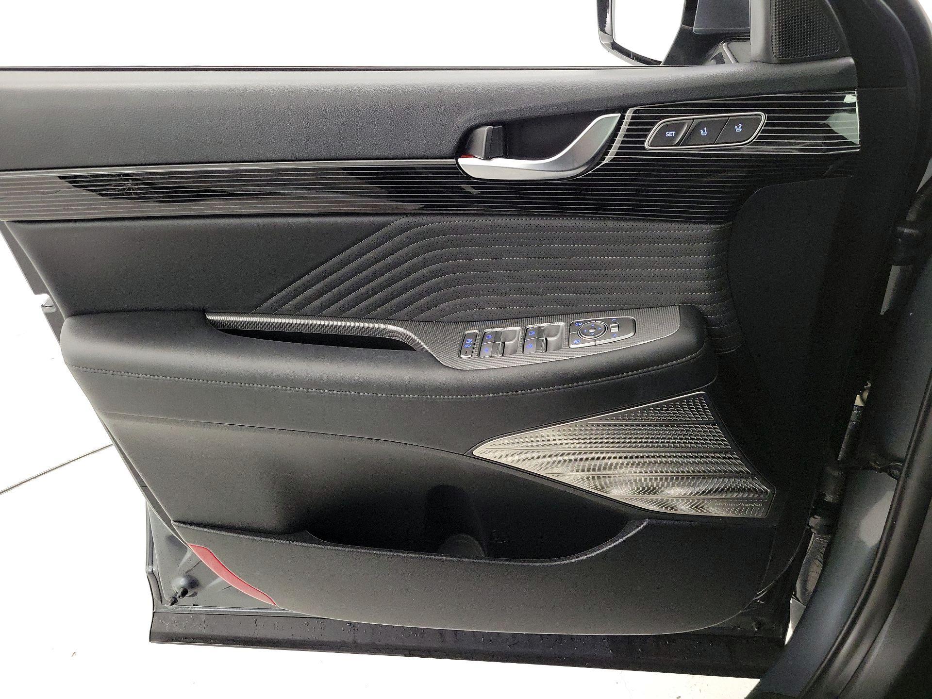 Thumbnail: 2023 Hyundai Palisade - 12