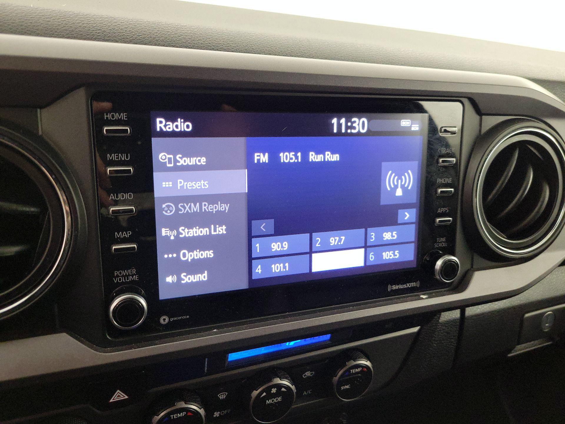 Thumbnail: 2022 Toyota Tacoma - 15