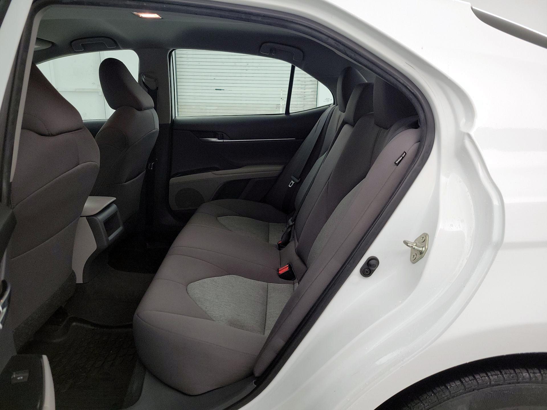 Thumbnail: 2019 Toyota Camry - 19