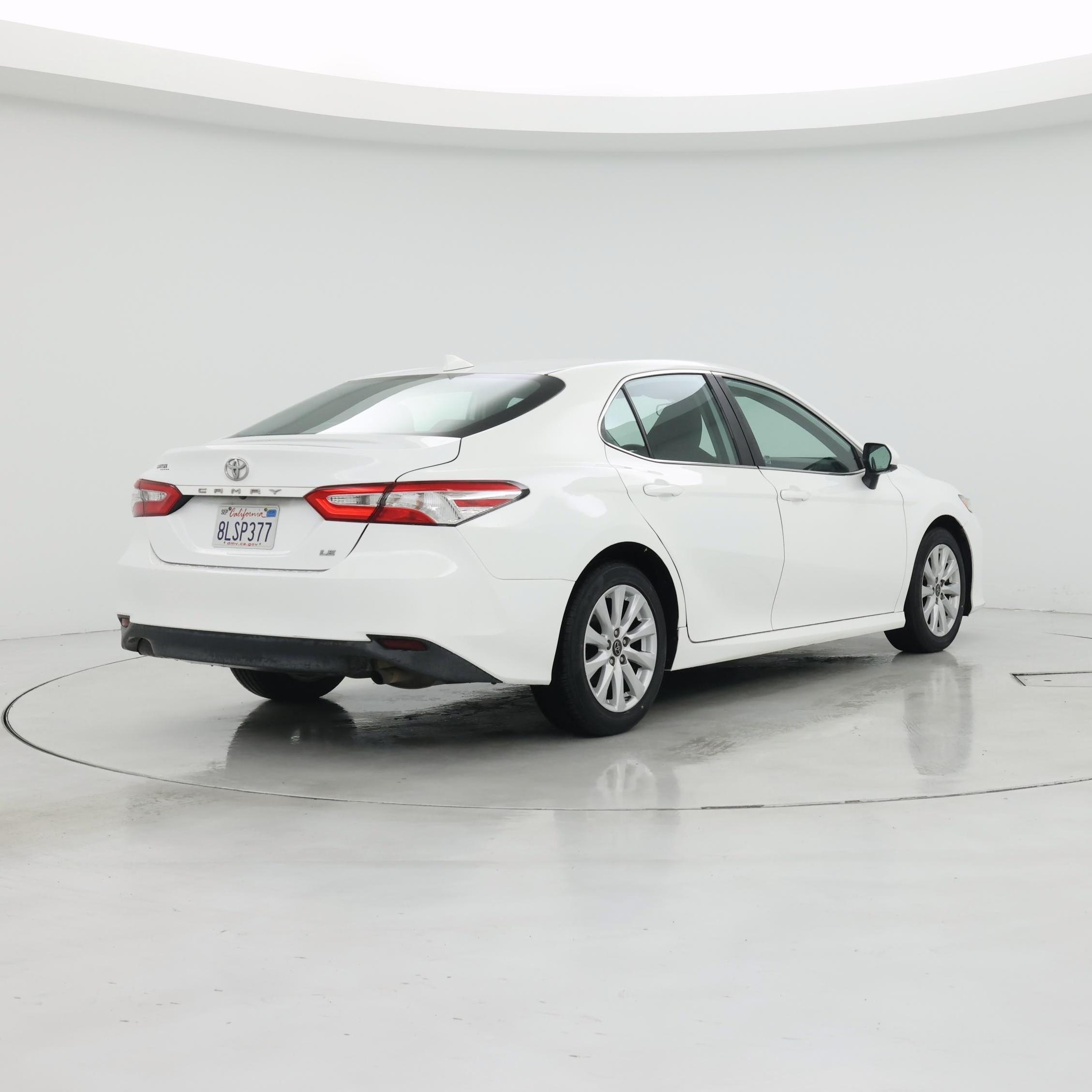 Thumbnail: 2019 Toyota Camry - 8