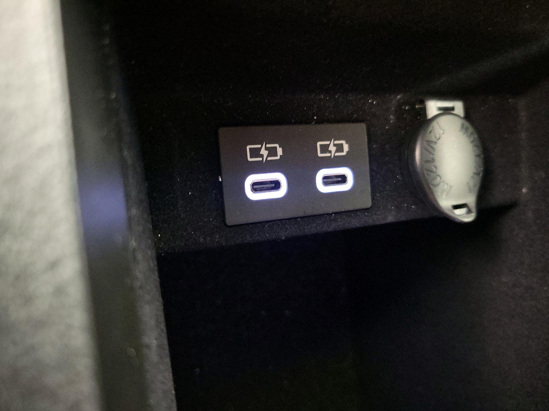 Thumbnail: 2025 Lexus ES - 18