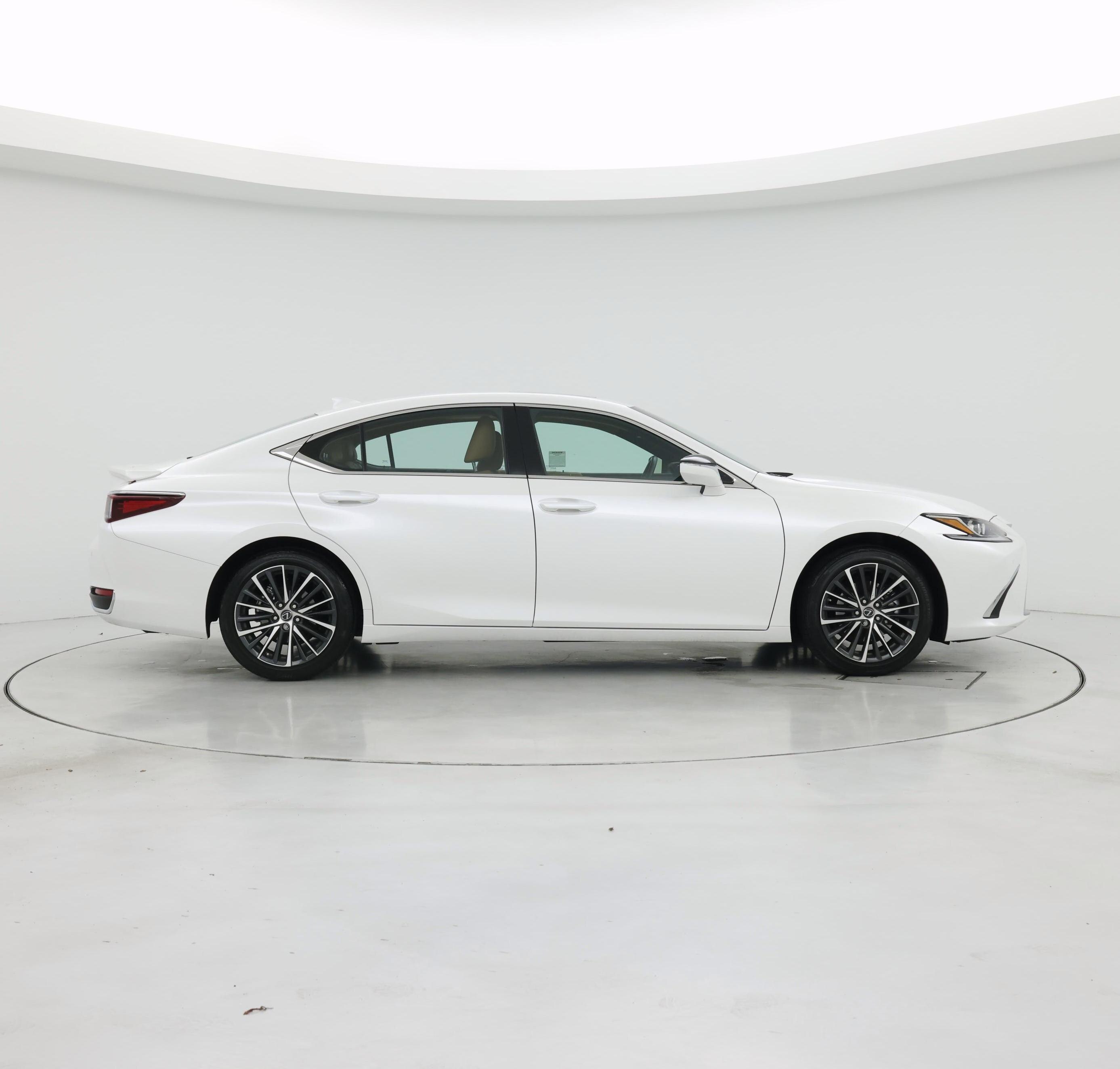 Thumbnail: 2025 Lexus ES - 7