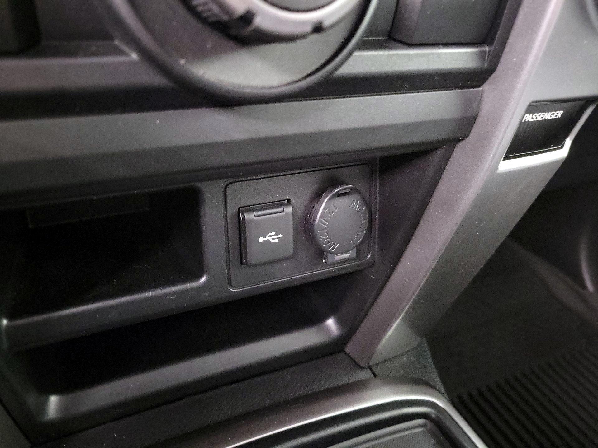 Thumbnail: 2022 Toyota 4Runner - 18