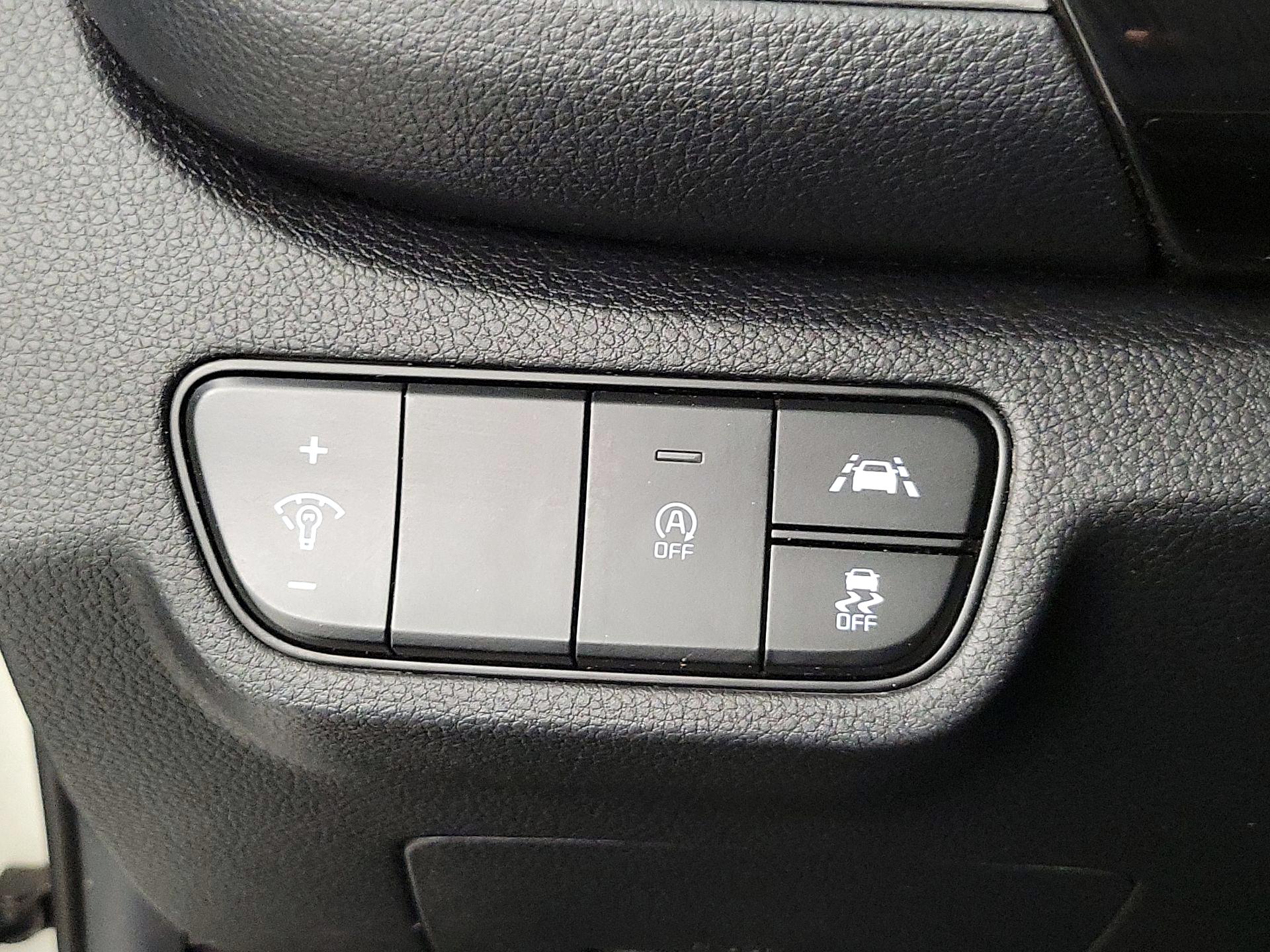 Thumbnail: 2021 Kia Seltos - 13