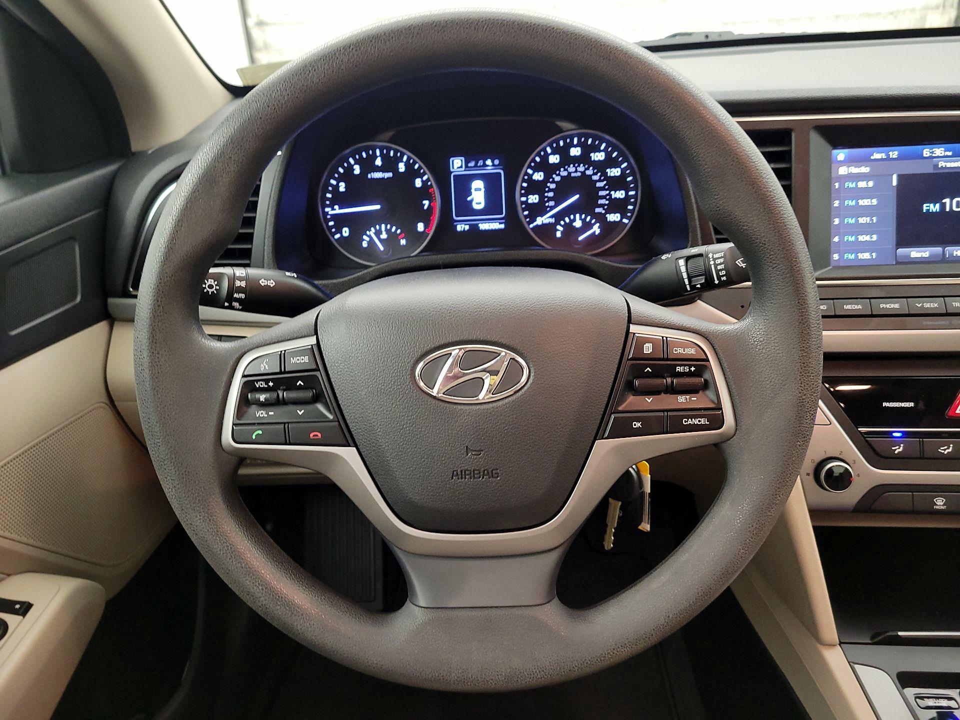 Thumbnail: 2018 Hyundai Elantra - 10